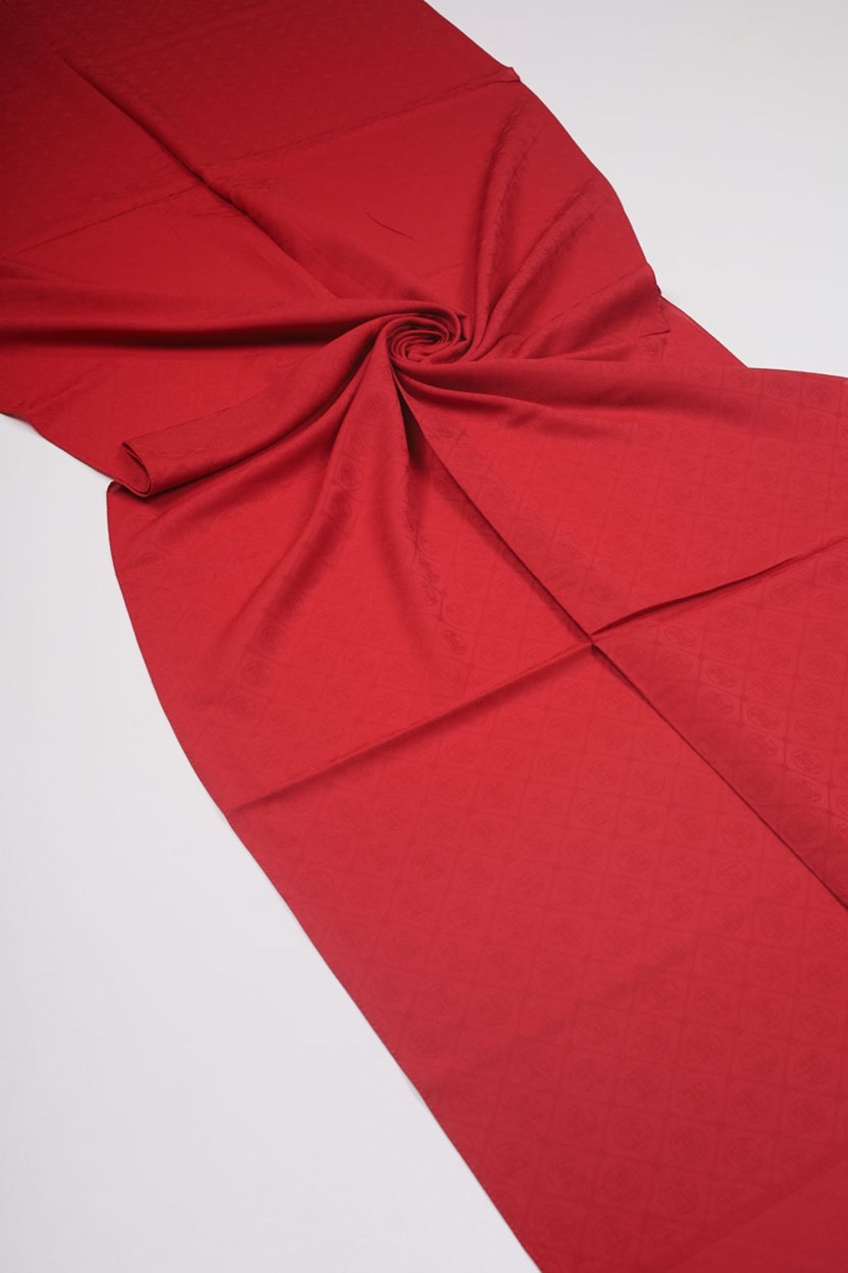 Pierre Cardin-Shawl - Pattern-01 - Color-11 1