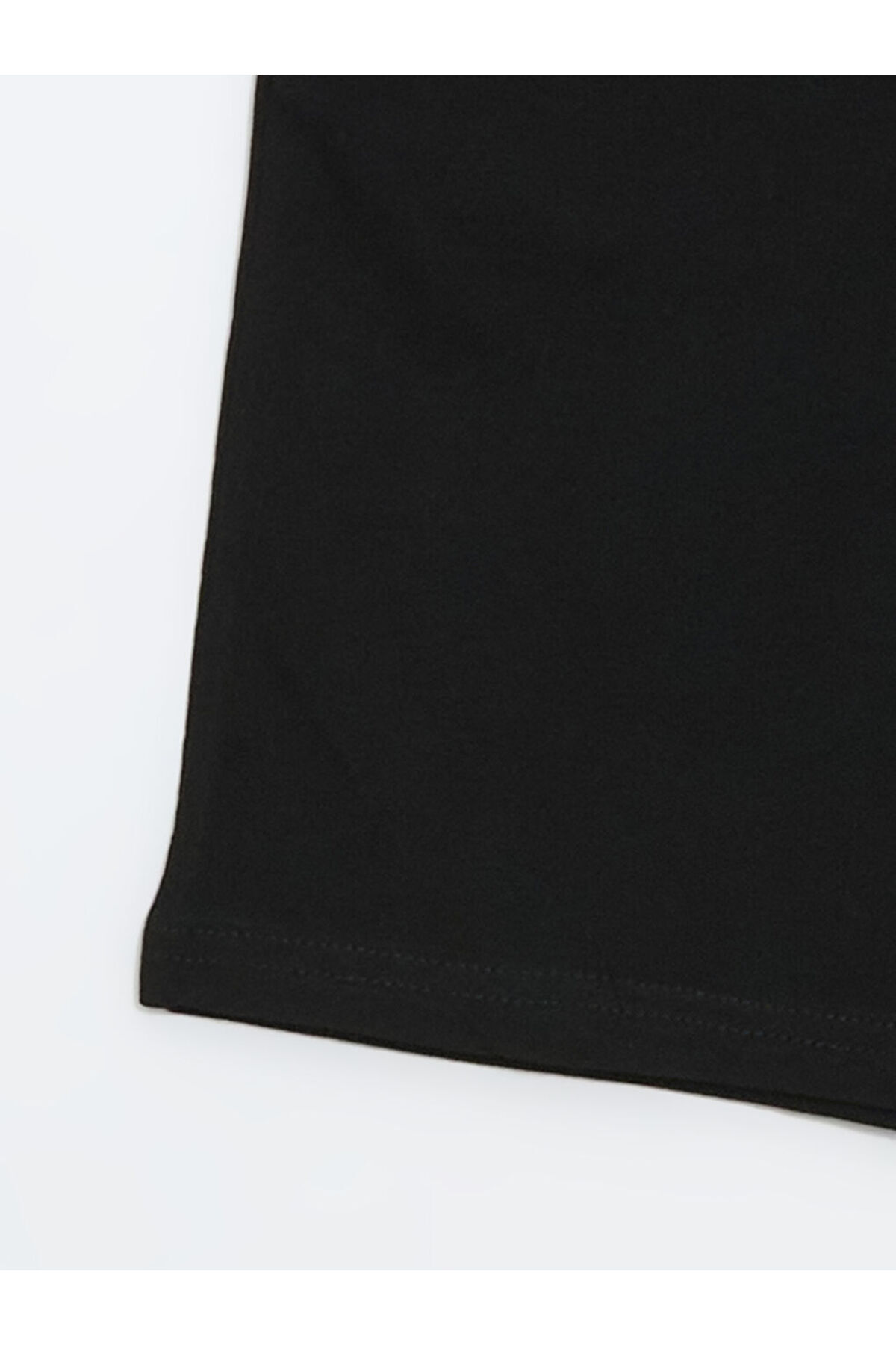 LC Waikiki-Pantaloni scurți pentru băiat cu talie elastică albastră 3