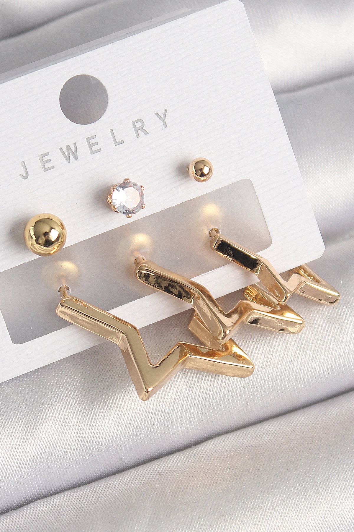 BZK ACCESSORİES Pirinç Gold Renk Yıldız Model Zirkon Taşlı Topçuk Detay Kadın Küpe Seti