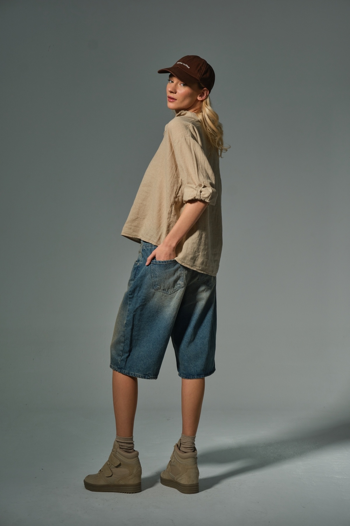 Maule  Bej Pamuk Keten Yarım Pat Pis Dikiş Hakim Yaka Katlanabilir Uzun Kol Kadın Gömlek #viana - Görsel 5