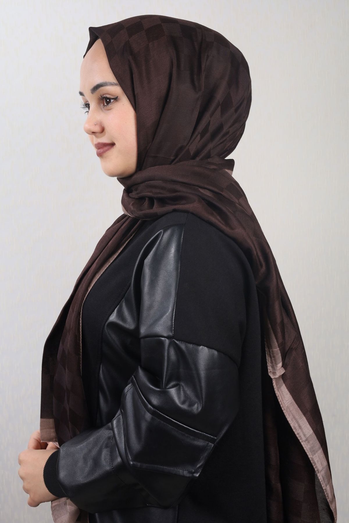 PİRAMİT-Pyramid Patterned Checkers Shawl - Pattern-01 - Color-10 1