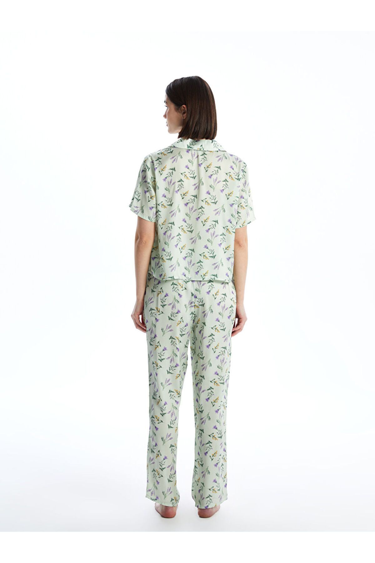 LC Waikiki-Lcw Dream Green Shirt Collar Floral Satin Women's Pajamas Suit 4