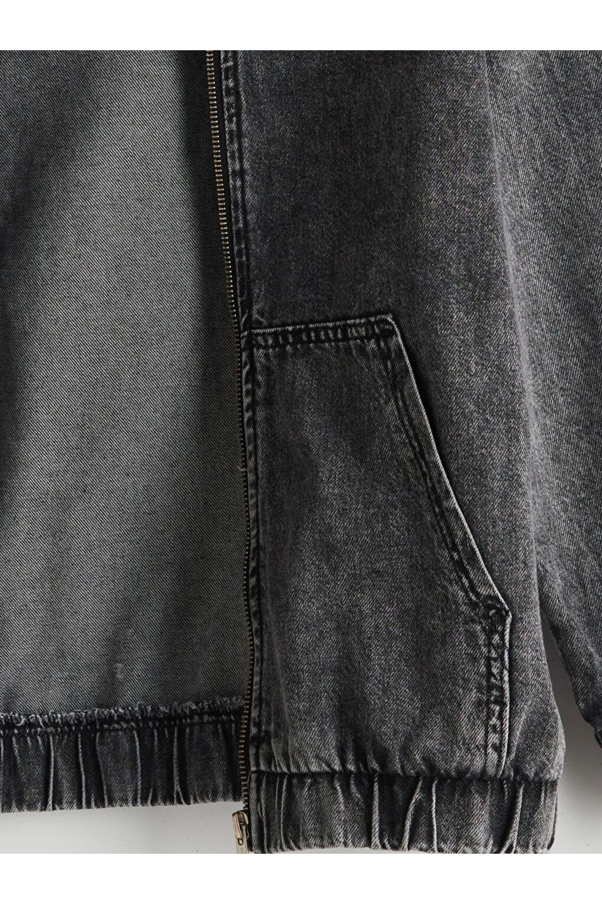 LC Waikiki-Anthracite Hooded Boy's Jean Jacket 3