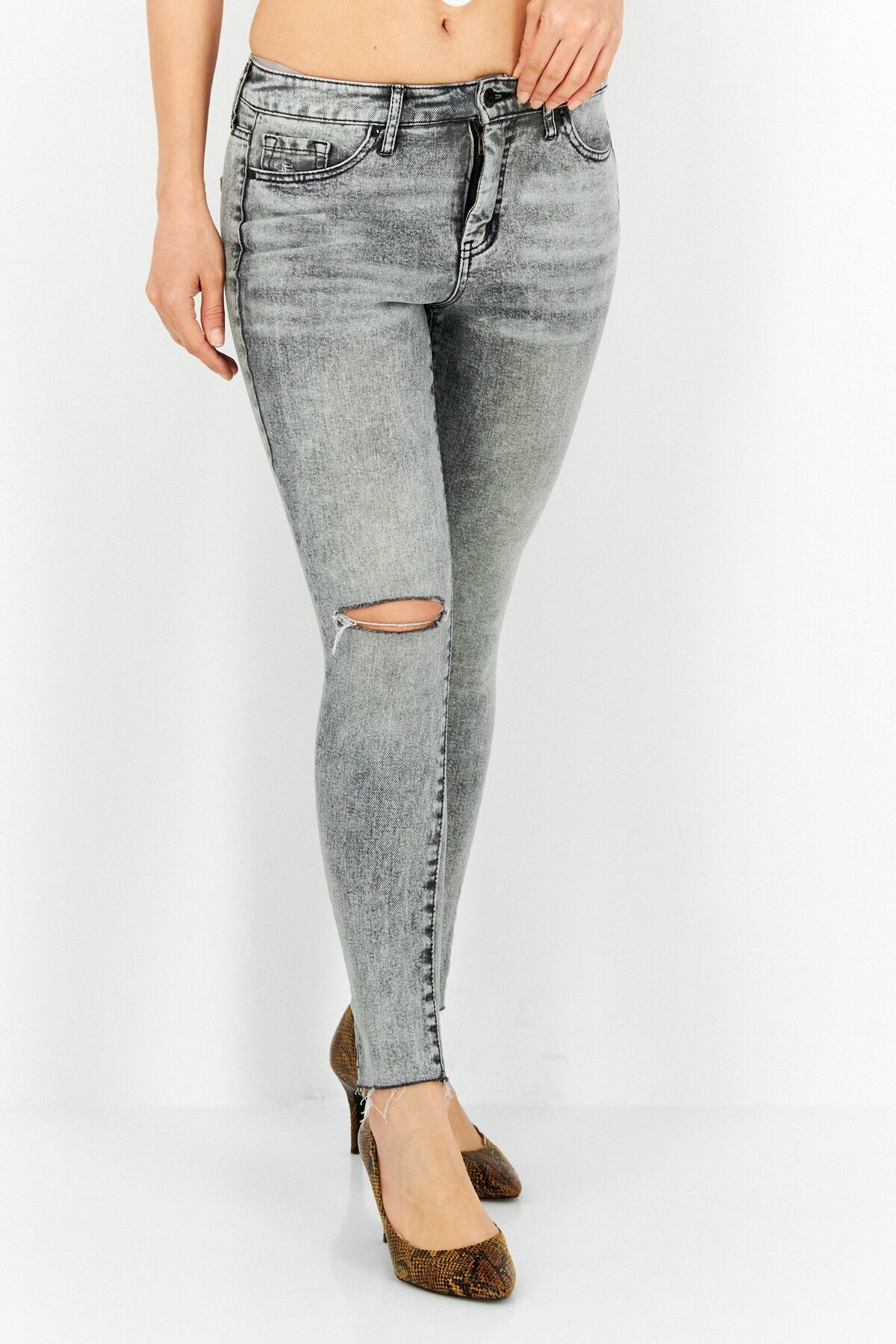 Jessica Simpson-Women Skinny Fit Washed Stretchable Denim Jeans, Grey 1