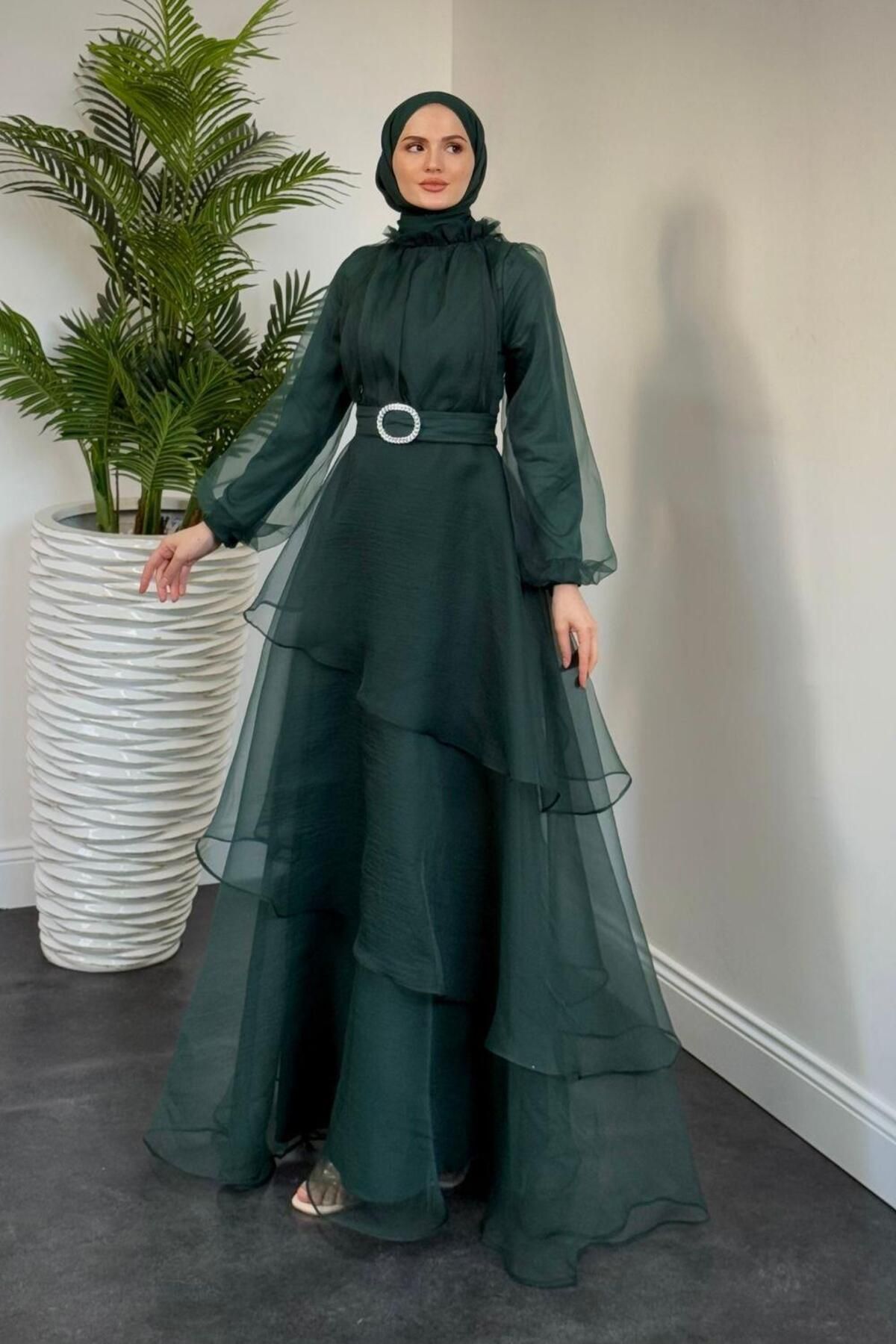 MERVEN AKYÜZ-Patricia Tulle Evening Dress, Emerald Color 1