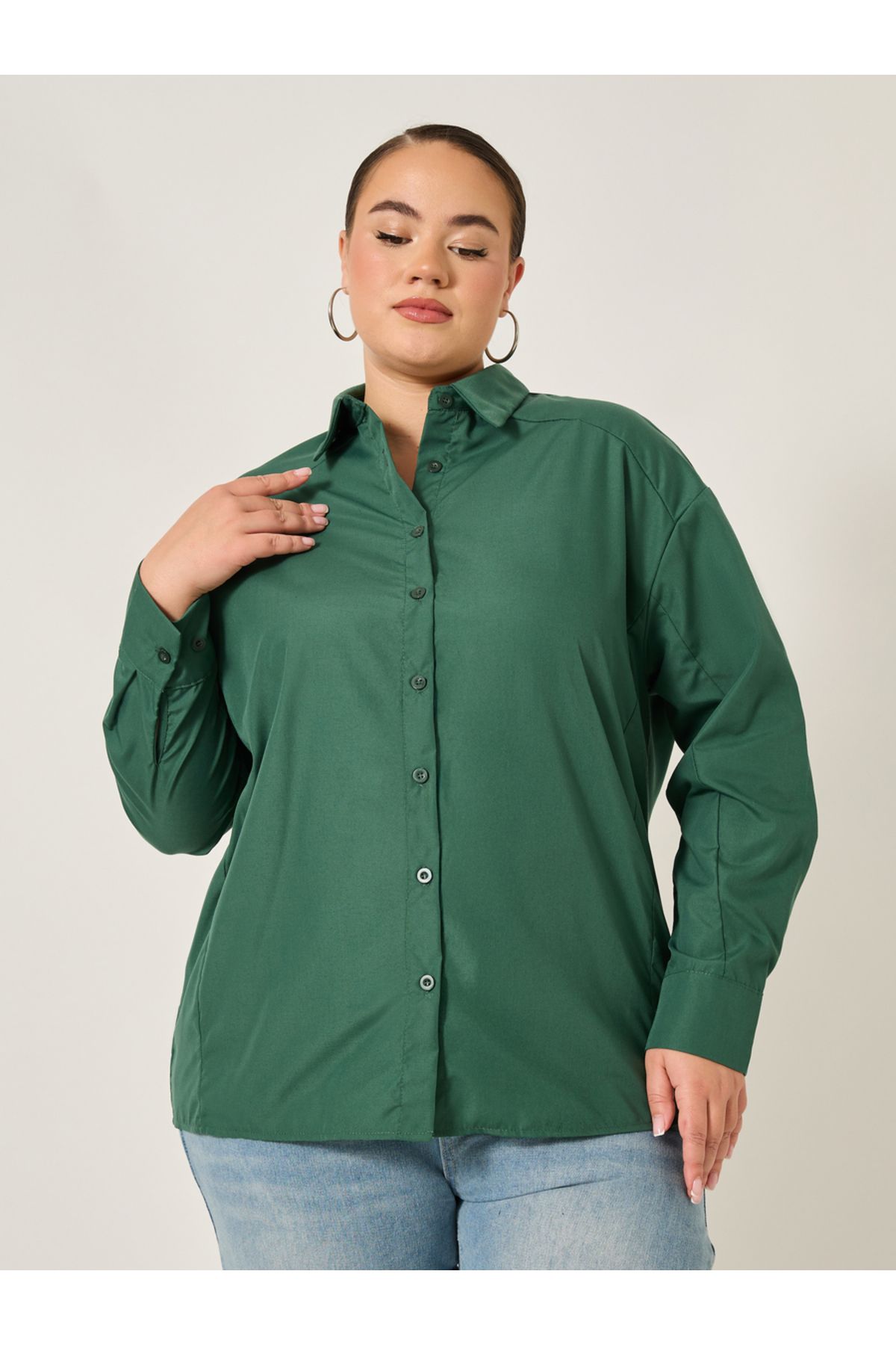 Styli-Plus Size Solid Oversized Collared Shirt 2