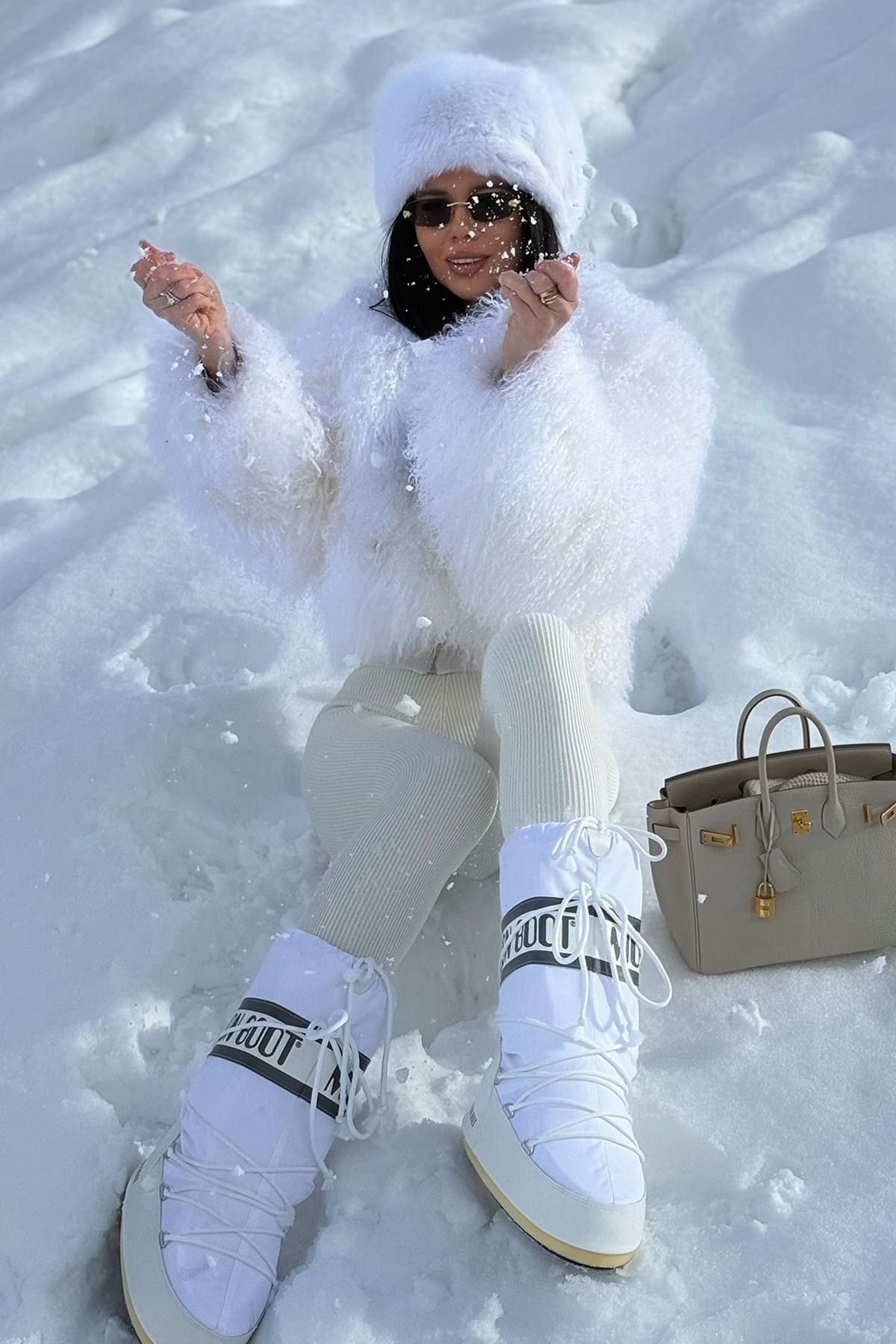 Mağazam Online-White Plush Heart Hat |   Faux Fur Winter Women's Cap New Year, New Year's Gift 4