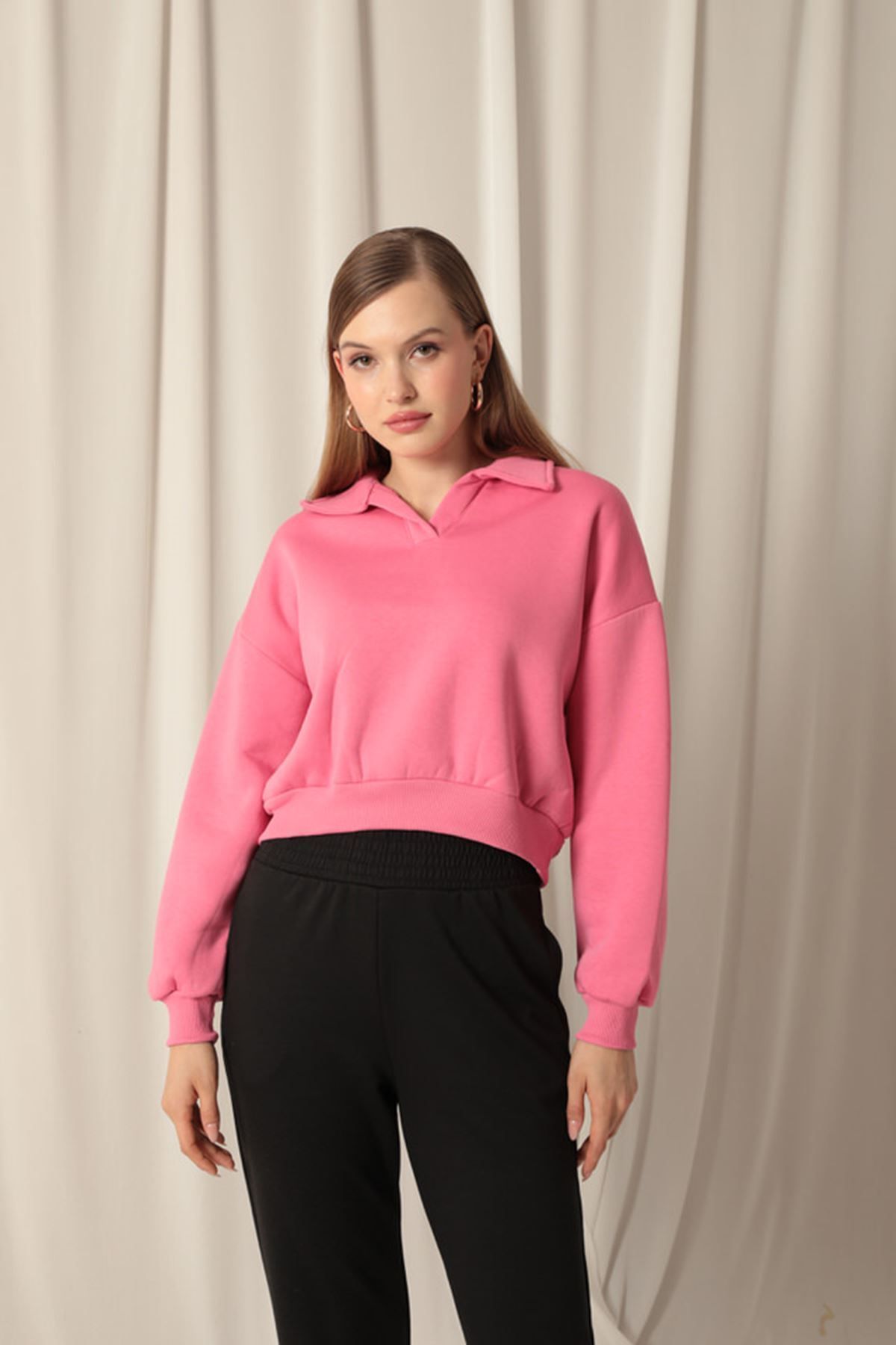 Znd Fashion-Three Thread Placket Collar Short Women's Pink Sweat 1