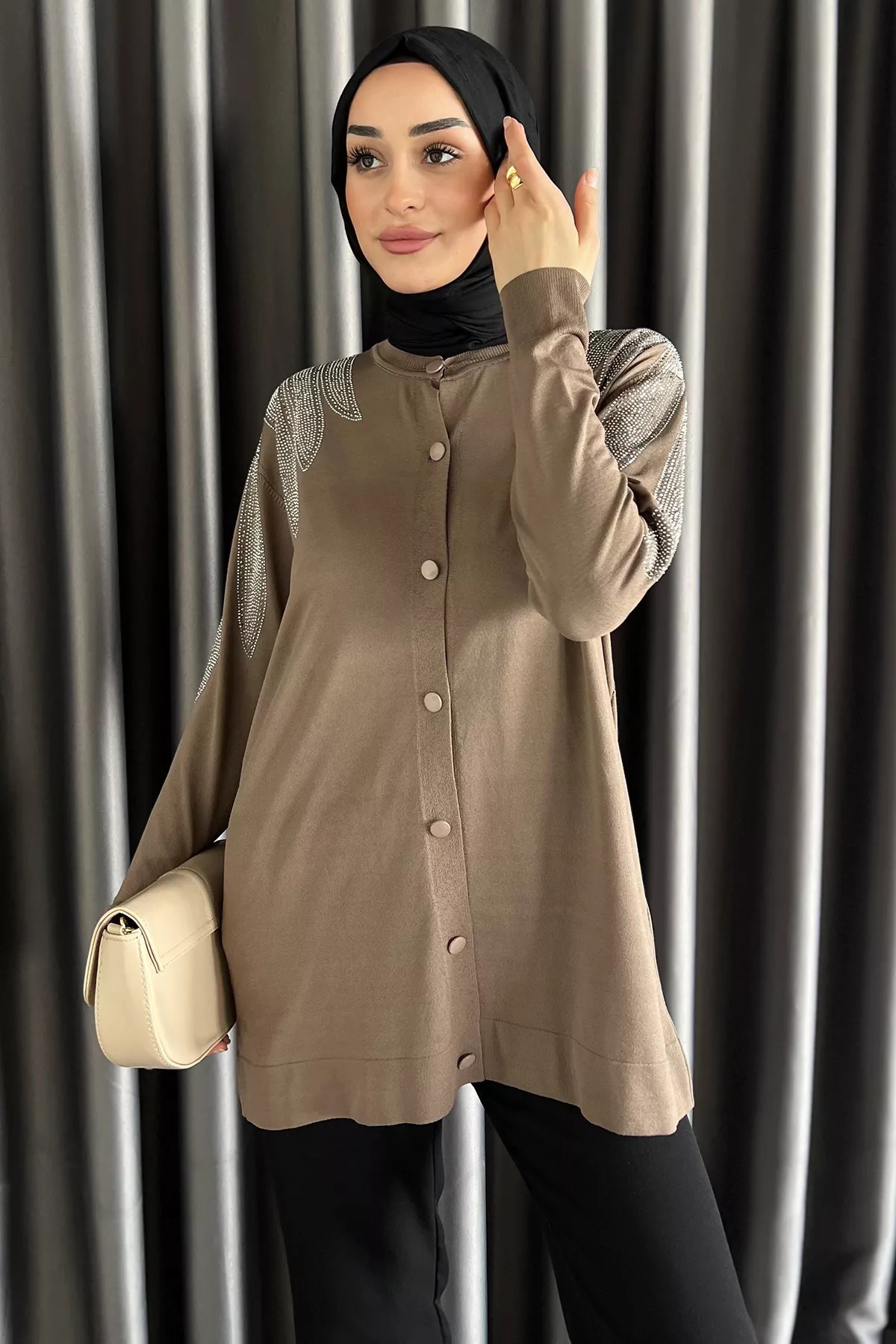 julude-Ζακέτα πλεκτό Hijab με κεντημένο κουμπί από πέτρα βιζόν 1