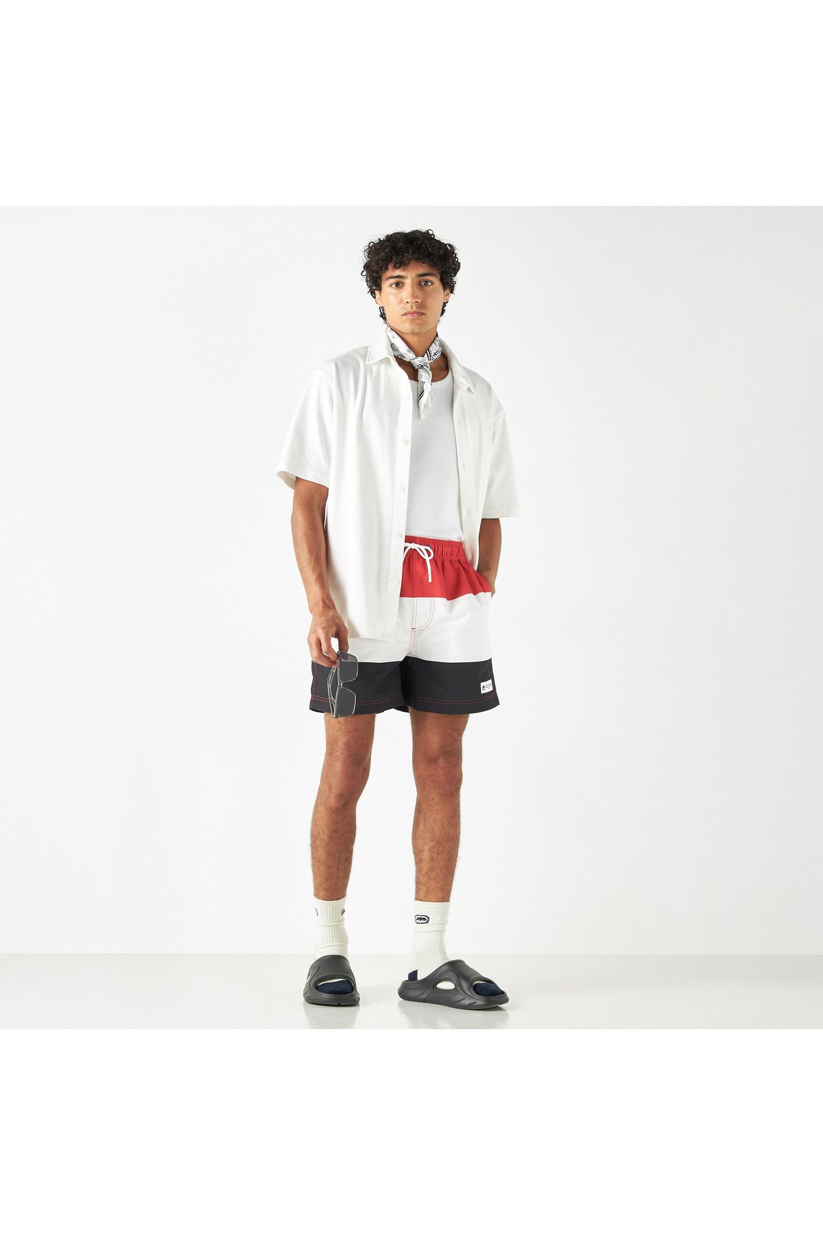 complete the look image