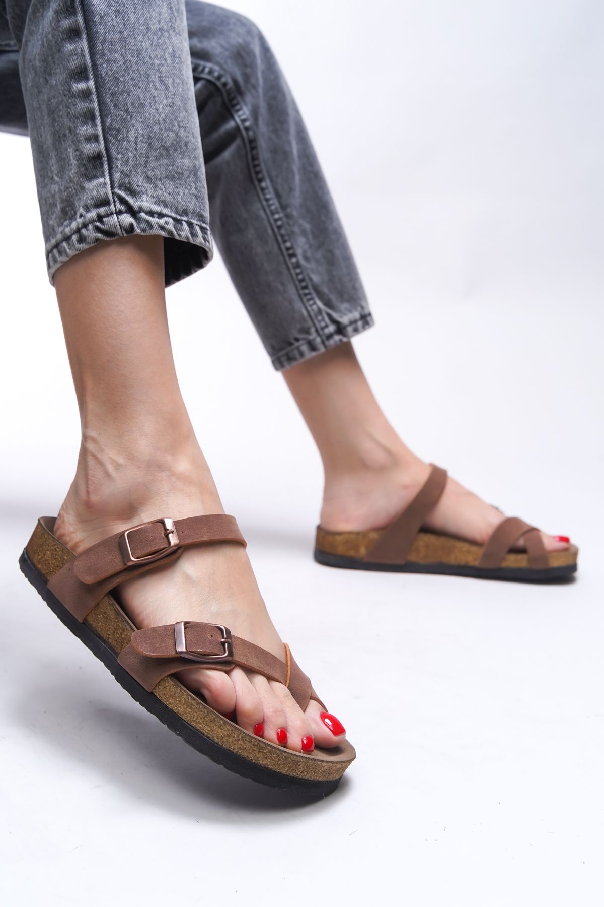 Riccon-Jessinesra Women's Flip Flops 0012501   Tan 4
