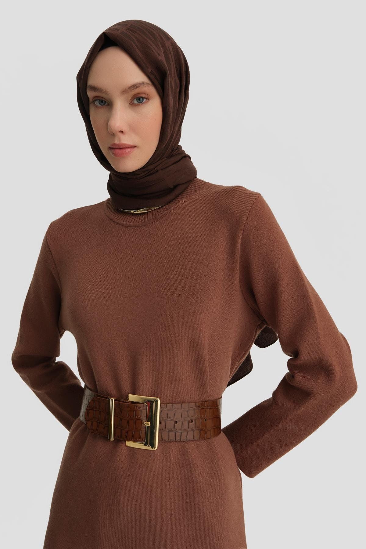 کت و شلوار بافتنی 24kd4219 قهوه ای تلخ Armine