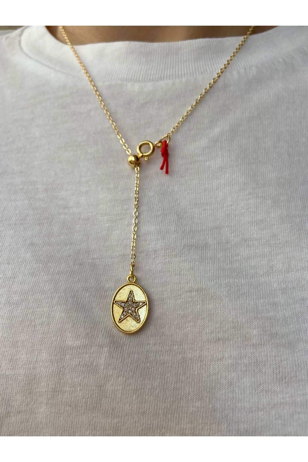 Taşlı Yıldız Plaka Ve Kırmızı Kurdela Gold Altın Kaplama Asansör Kolye - Detay Görseli 1