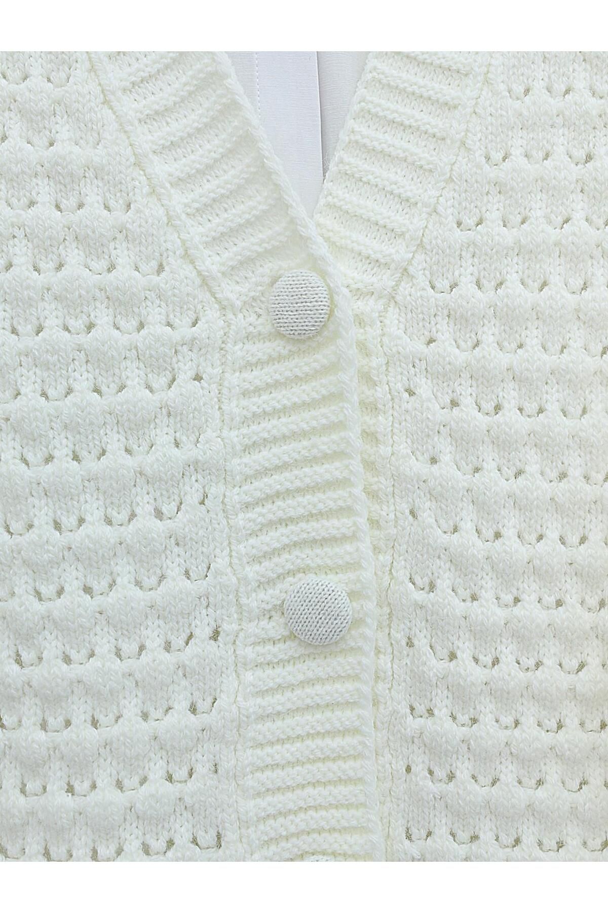 MACMODA-Embossed Knitted Araboy Buttoned Knitwear Cardigan 2