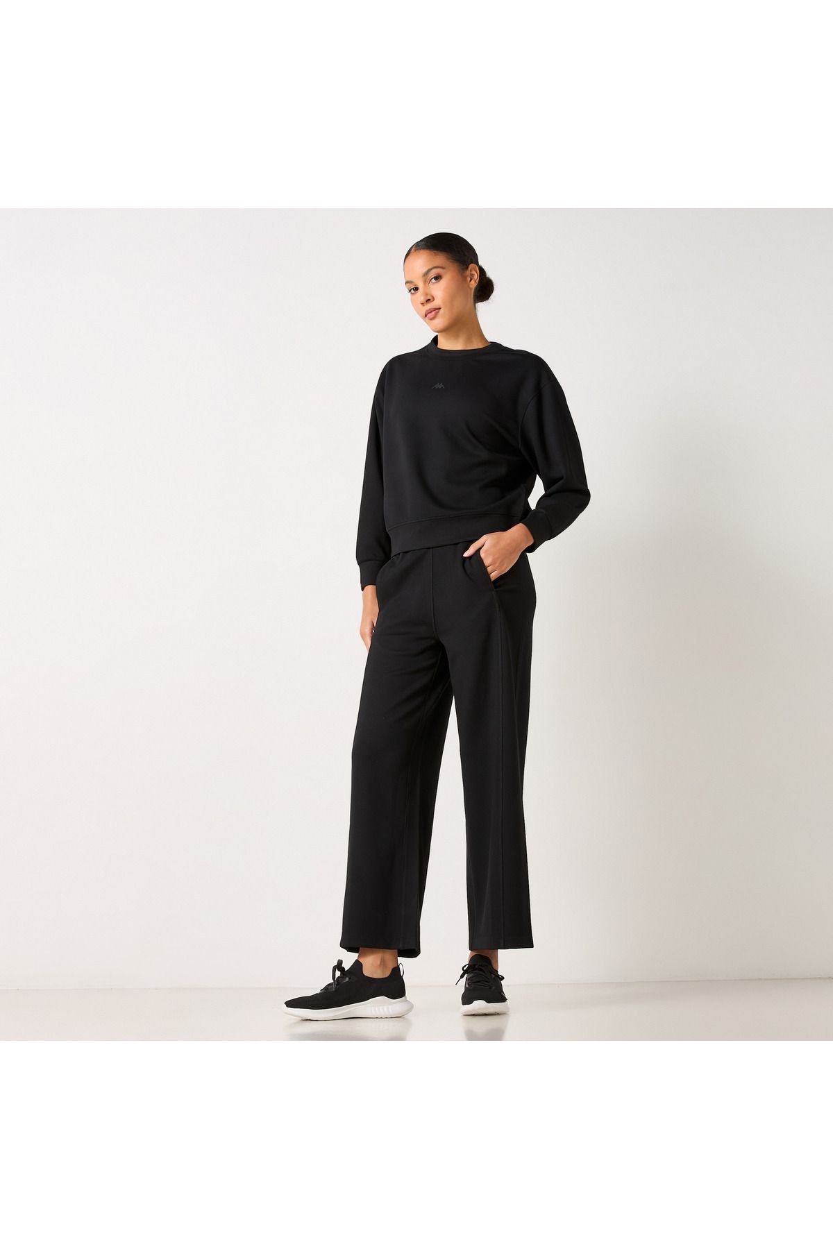 Kappa-Panelled Pants With Drawstring Closure And Pockets 2