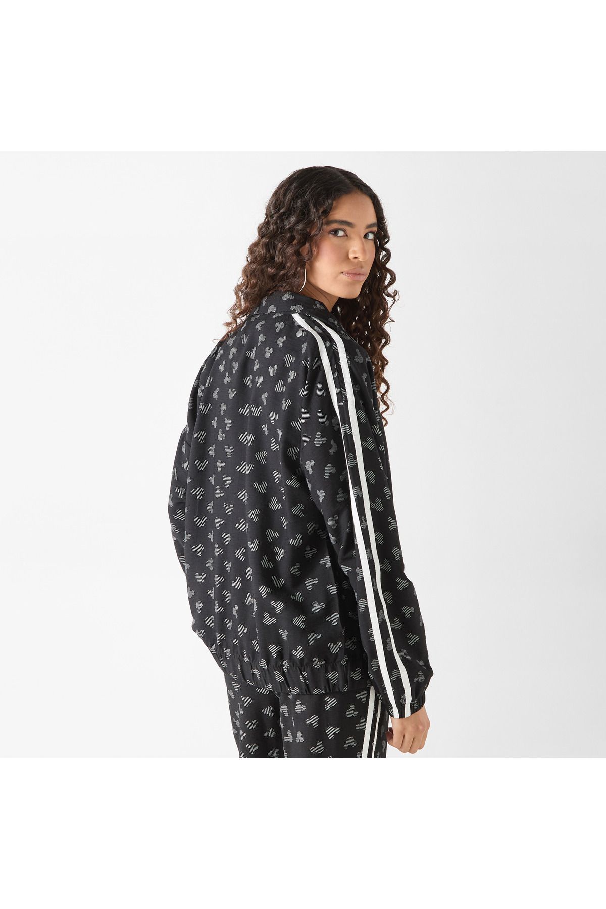 SP Characters-Mickey Mouse Print Jacket With Long Sleeves And Zip Closure 3