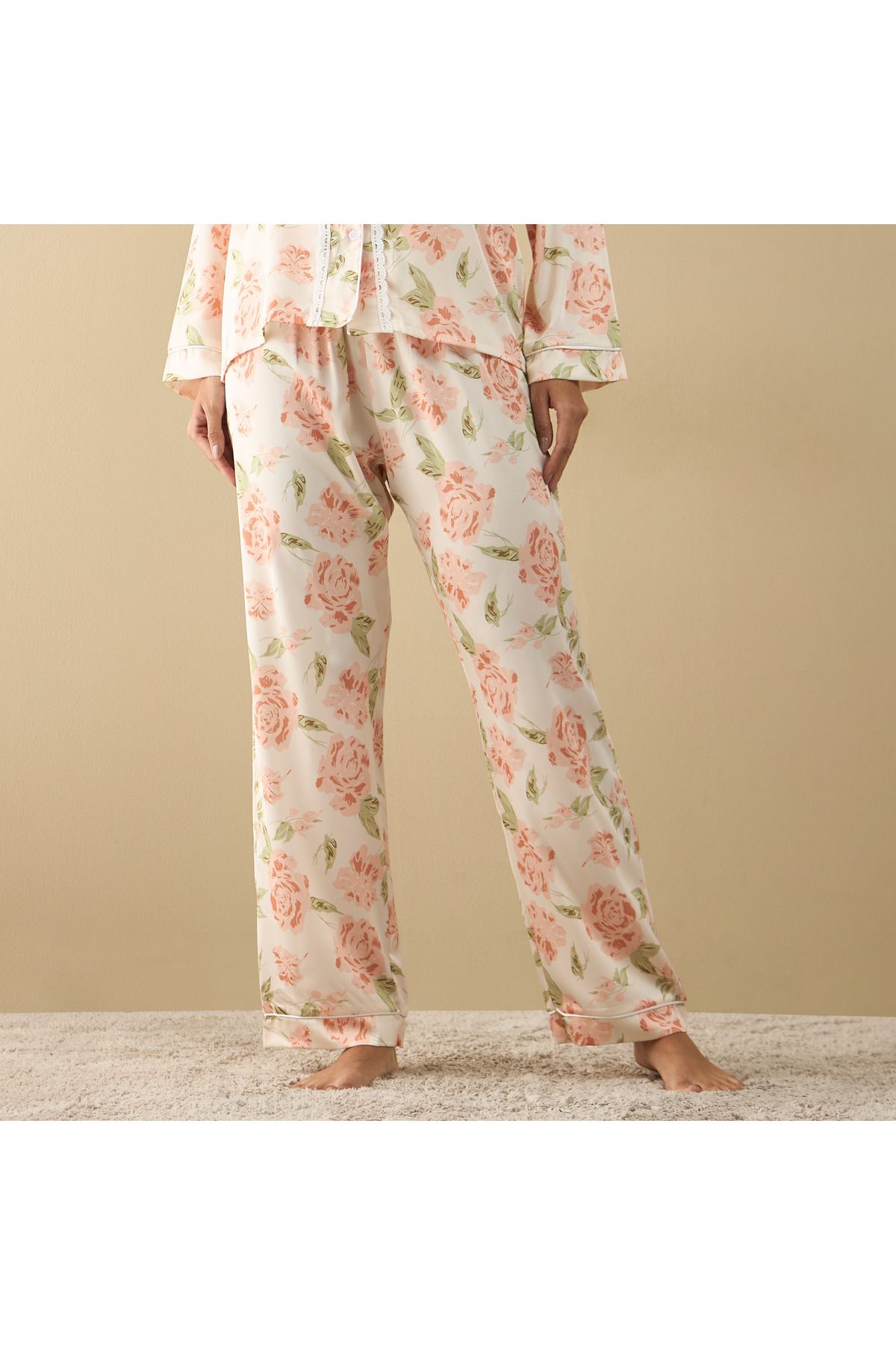 FAV-All-over Floral Print Laced Long Sleeve Shirt And Elasticated Pyjama Set 3