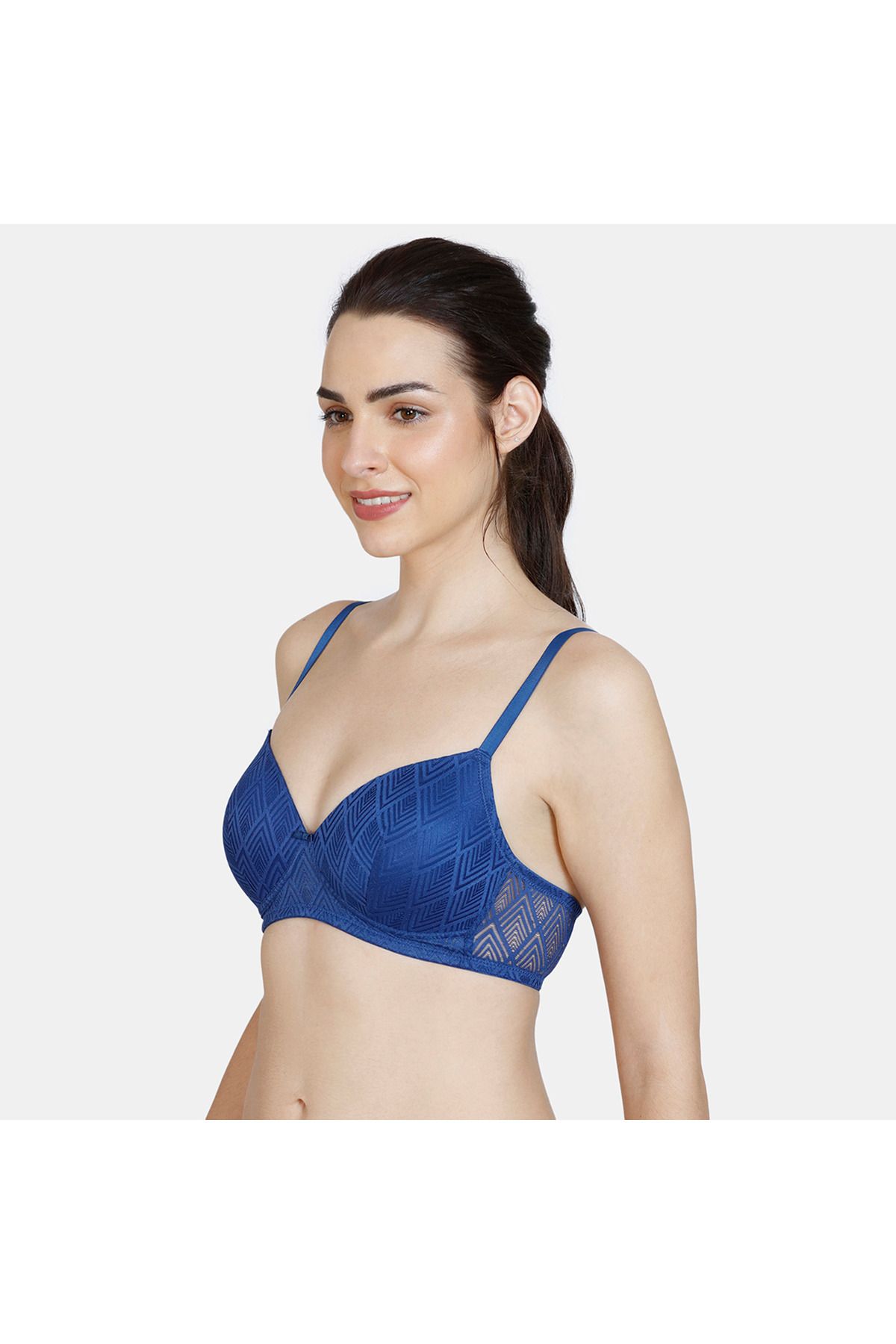 Zivame-Textured Padded Non-wired Bra With Hook And Eye Closure 2