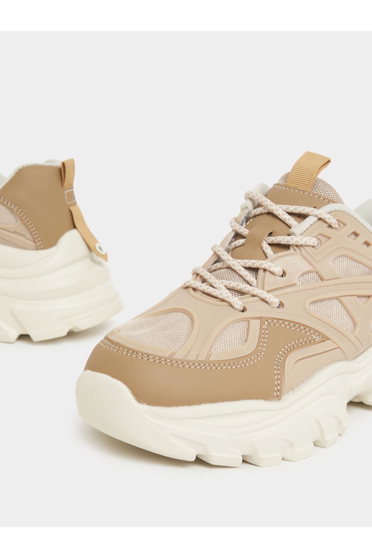 Styli-Super Chunky Web Design Sneakers 3