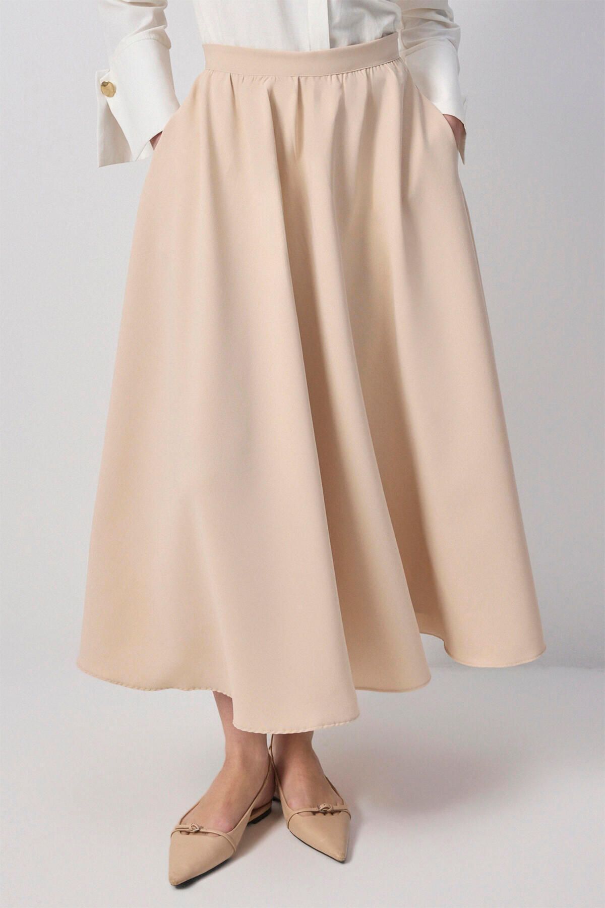 Touché Privé-Crepe Skirt 3