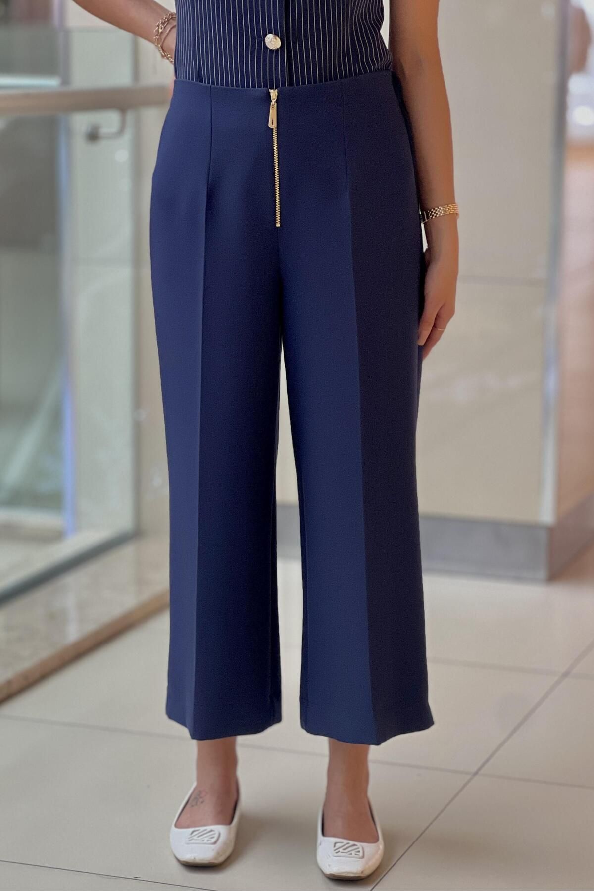 sentez giyim-Synthesis Queen Short Wide Leg Pants 1