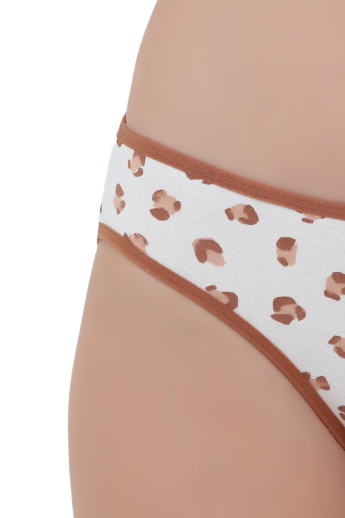 CNT-Patterned Cotton Panties for Women with Elegance and Comfort Together 3