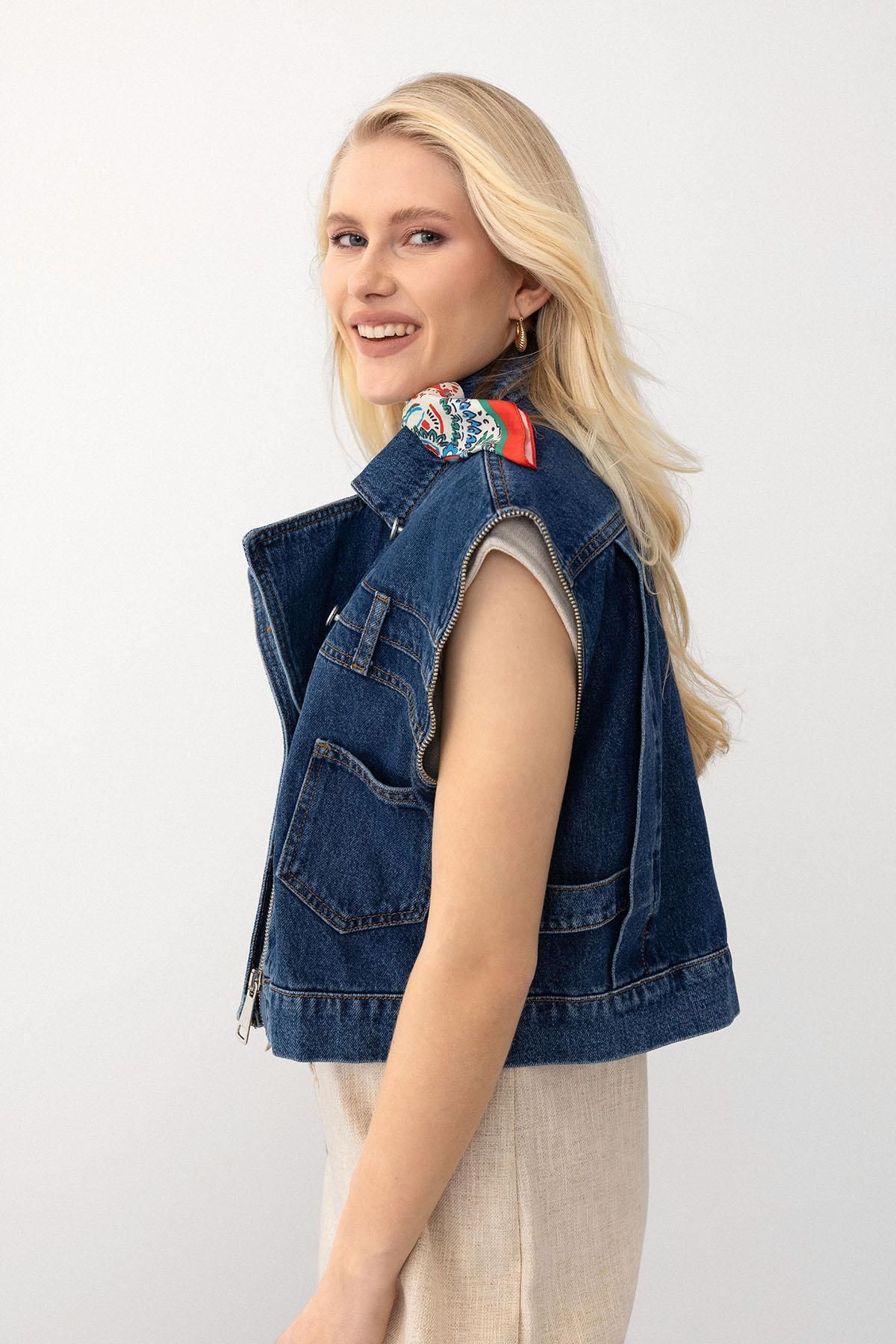 Olcay-Zipper Detailed Short Denim Vest Dark Blue 8256 7