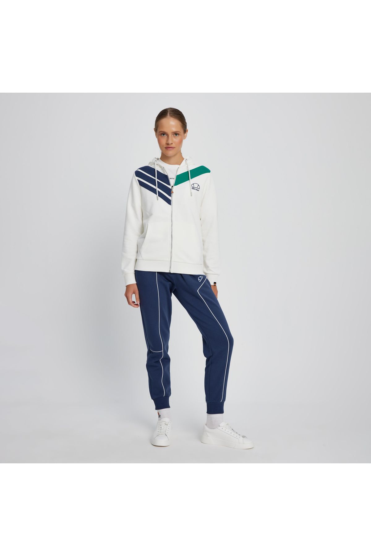 Ellesse-Ef053 Women's Cream Jacket (Ef053-Ecr) 3