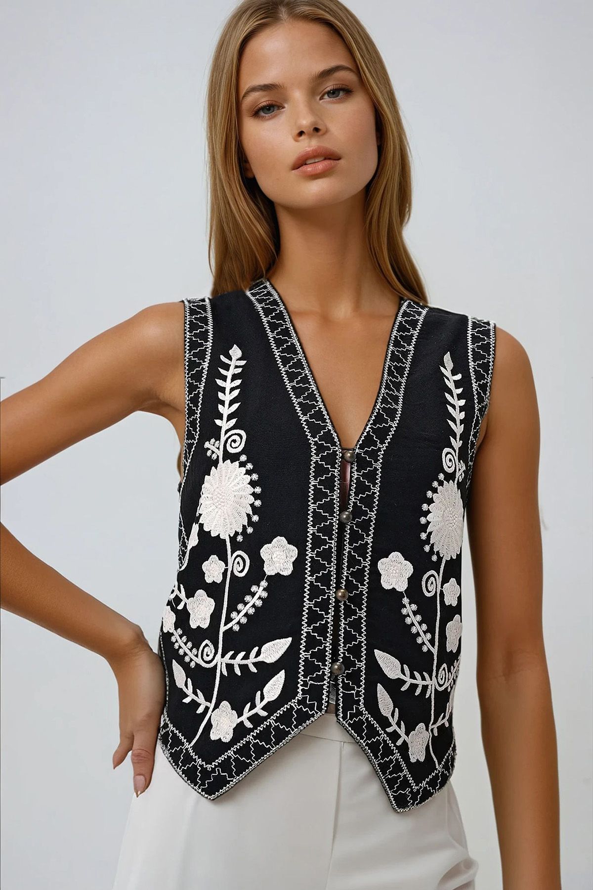 VAGGON-Women's Black Button Detailed Embroidered Linen Vest Prmx13358 4