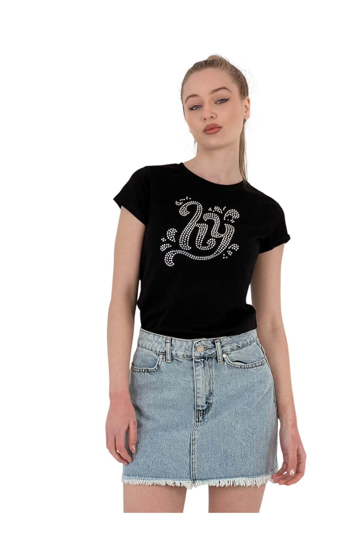 Miss Poem-Women's Stone Embroidered Short Sleeve Summer Tight Black T-Shirt 1