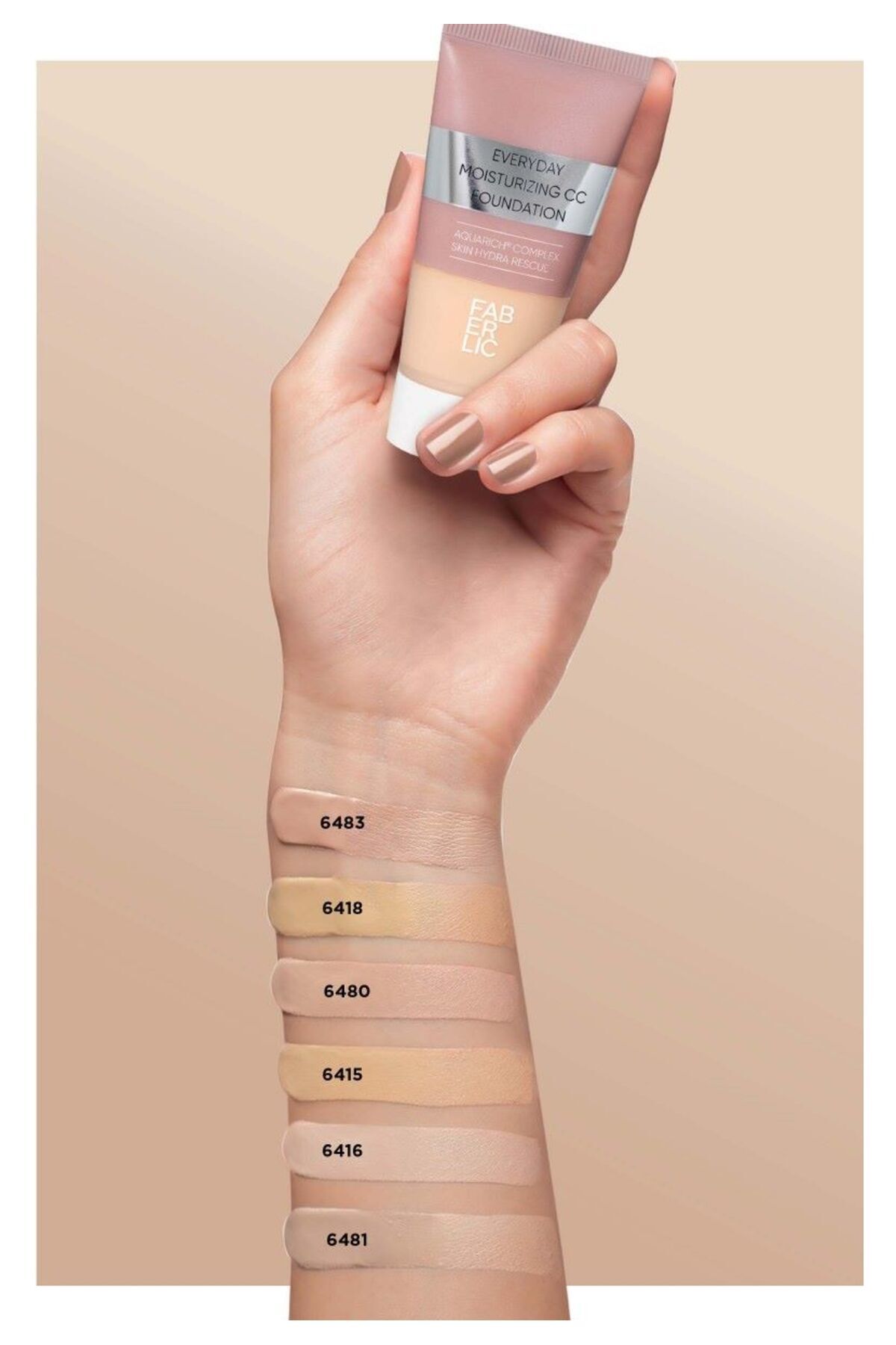 Nemlendirici Fondöten Everyday Glam Team, Ton "Hafif nude"*6417