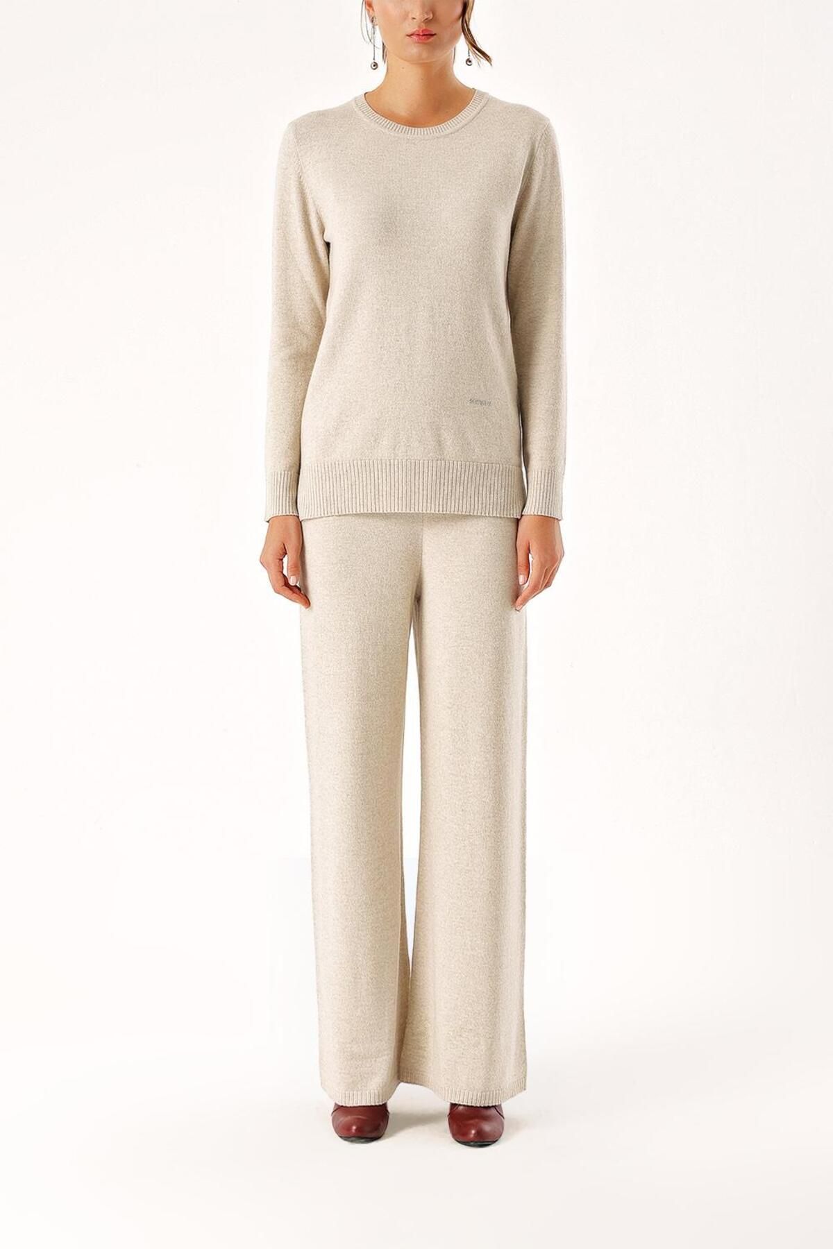 SOCIETA-Stone Knitwear Pants and Sweater Suit 28859 2