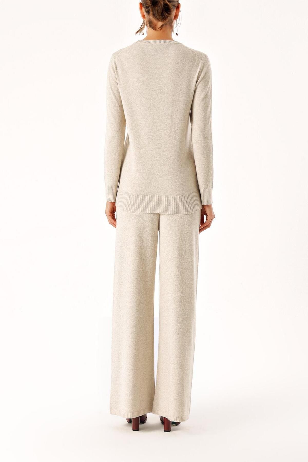 SOCIETA-Stone Knitwear Pants and Sweater Suit 28859 4