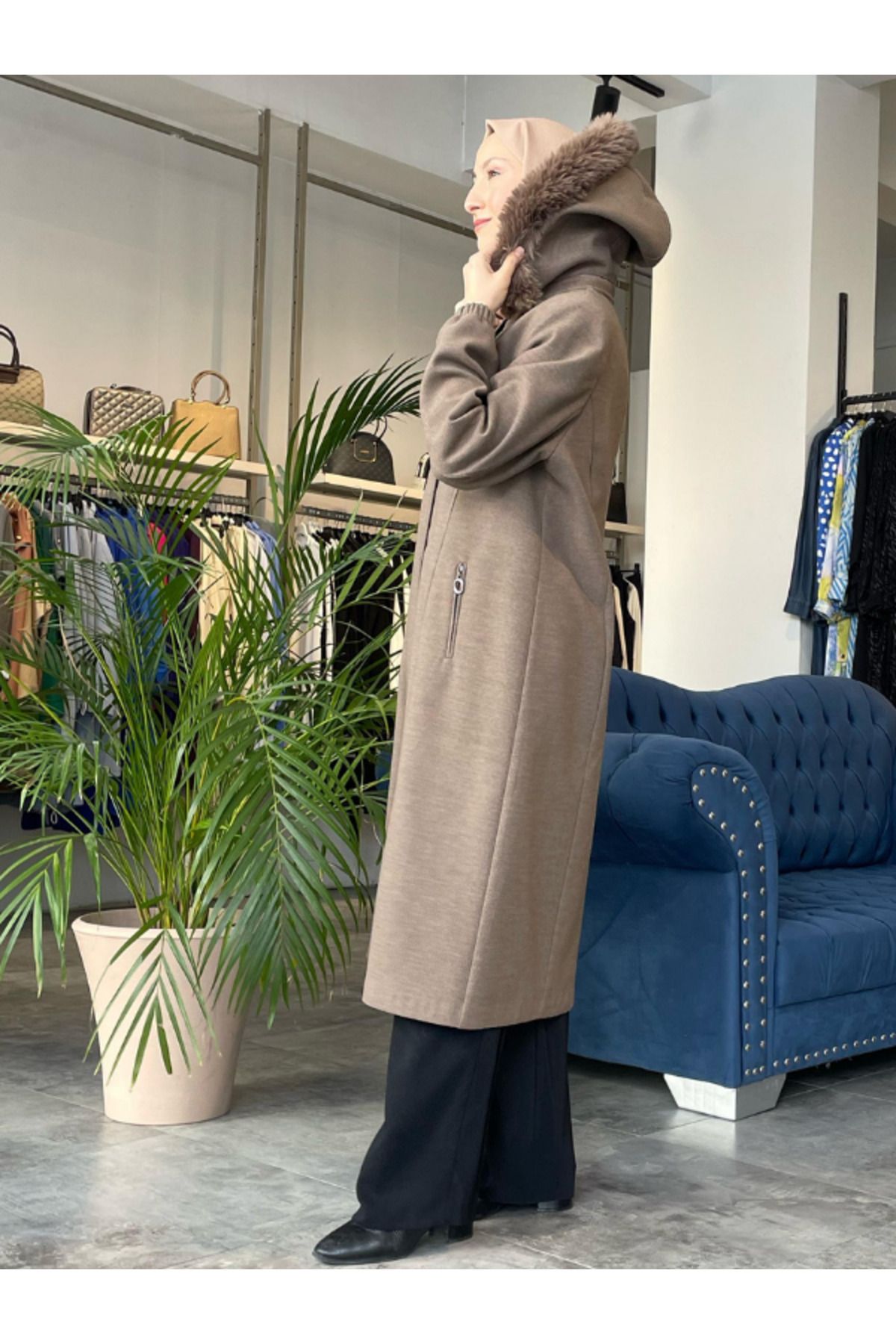 KAREN-Women's Large Size Stamp Coat 748 4