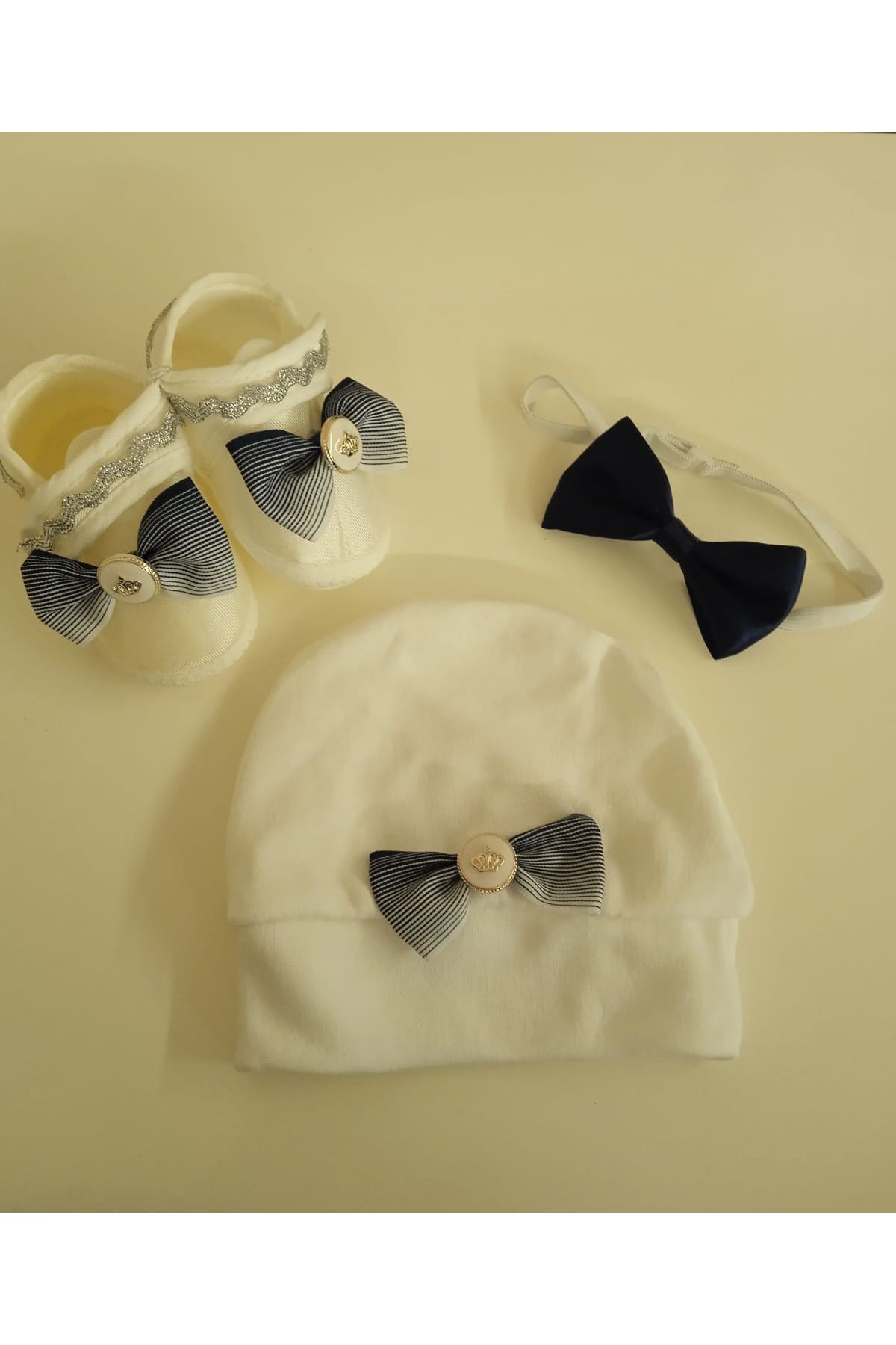 BİGÜMEX-BABY BOOTIES BERE BOOTIES SET 1