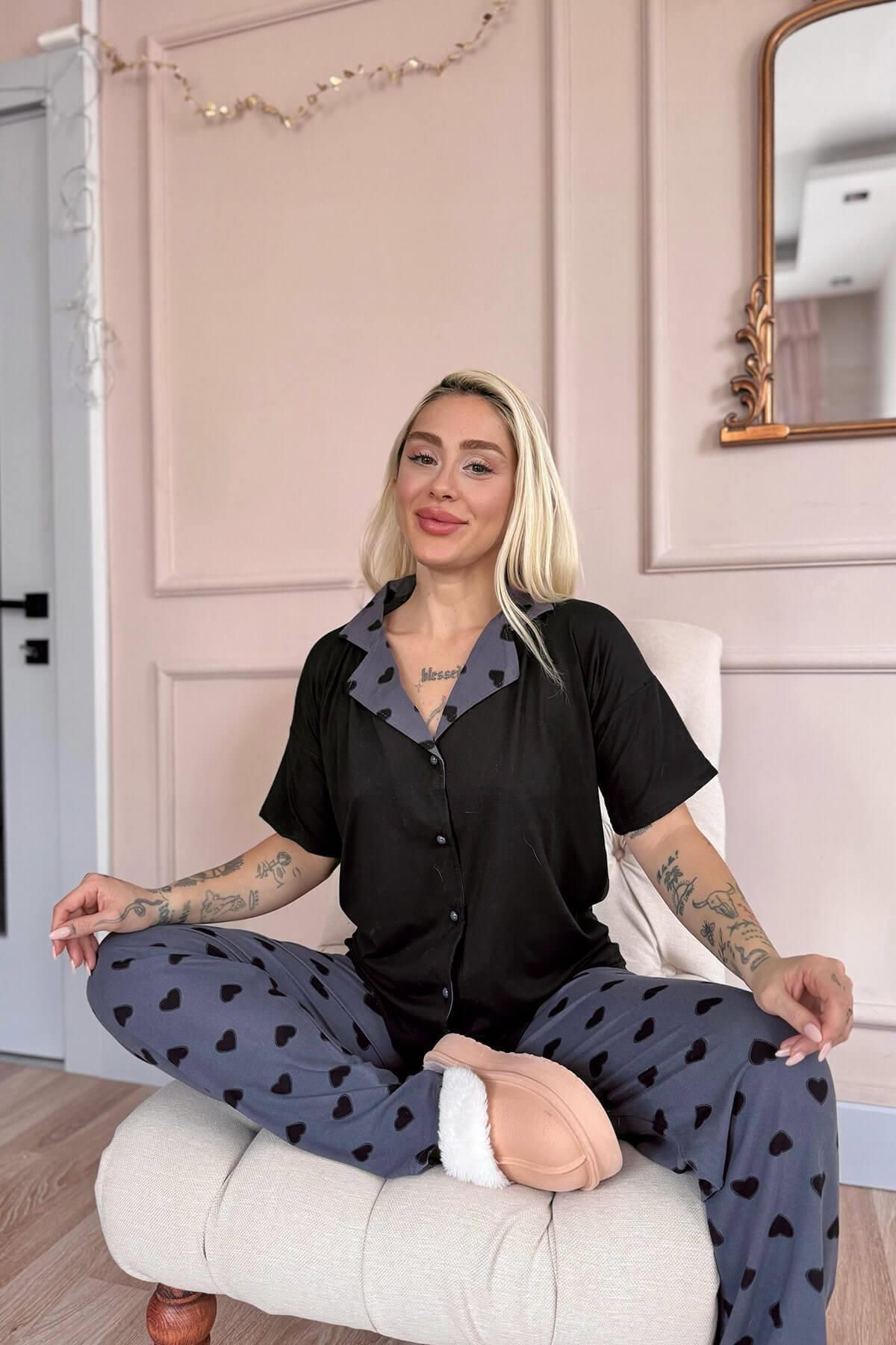 Pijamaevi-Black Soft Charm Patterned Bamboo Front Buttoned Short Sleeve Pajama Set 2