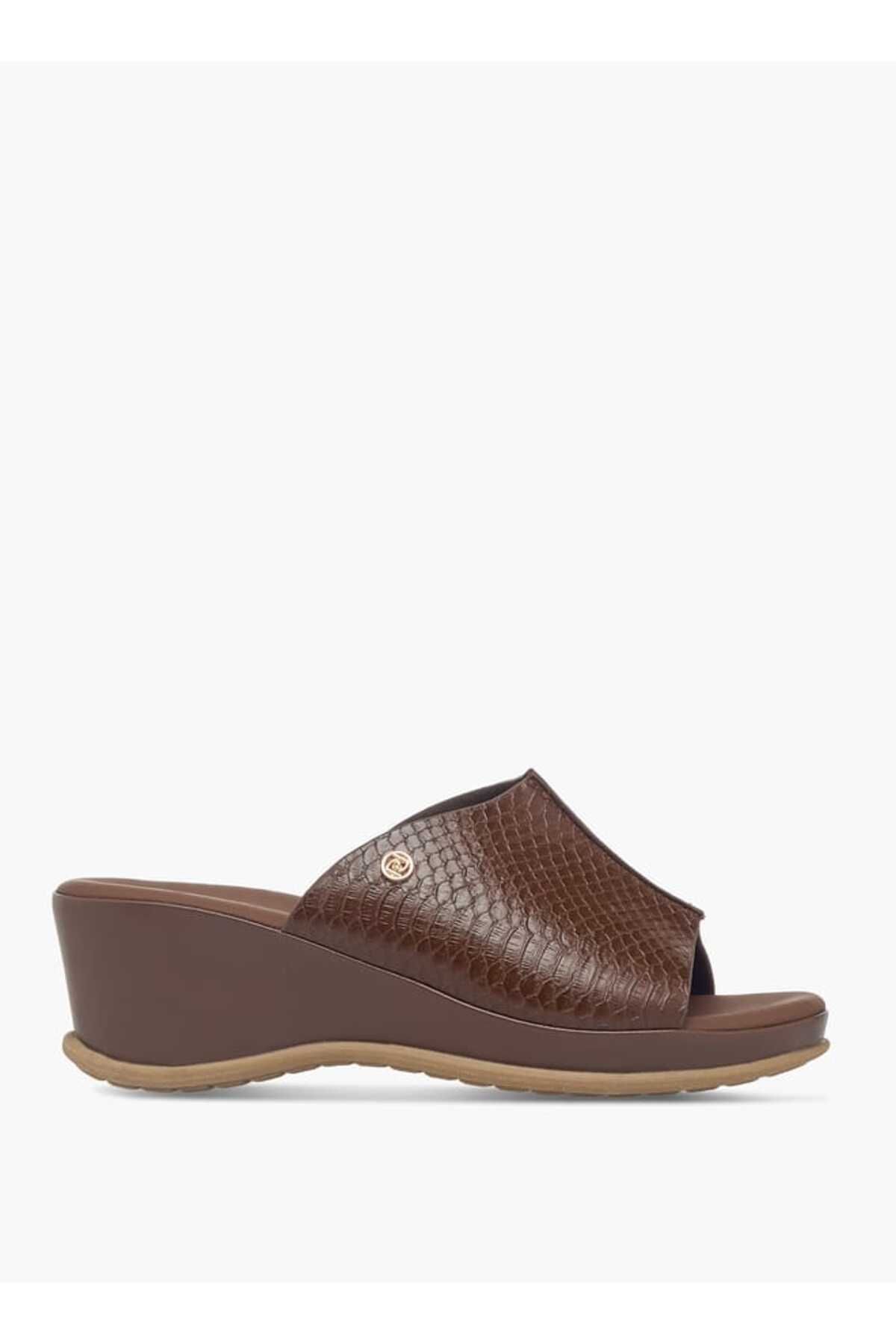 Paprika-Textured Slip-On Sandals with Wedge Heel 3