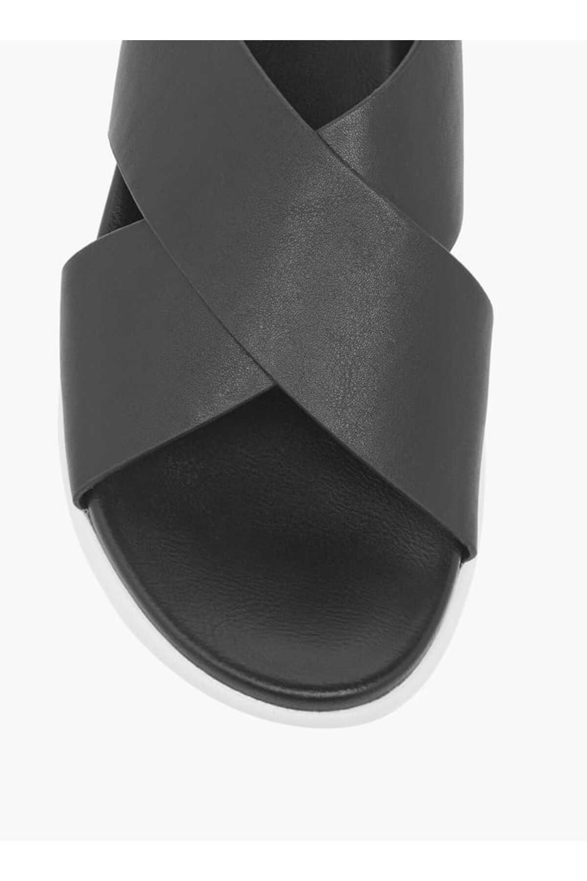 Le Confort-Solid Cross Strap Sandals with Hook and Loop Closure 4