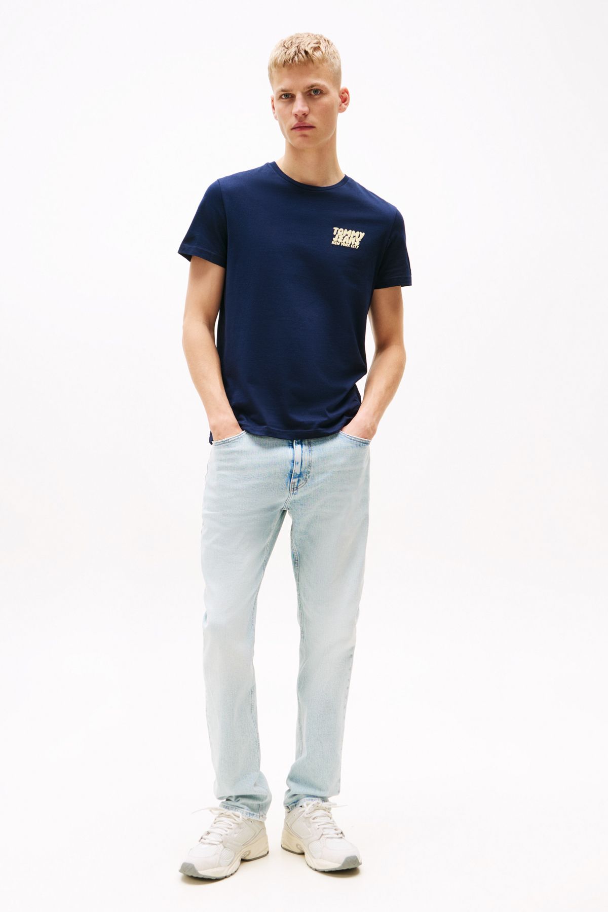 Tommy Hilfiger-Archive'97 - Simple and Stylish Design 4