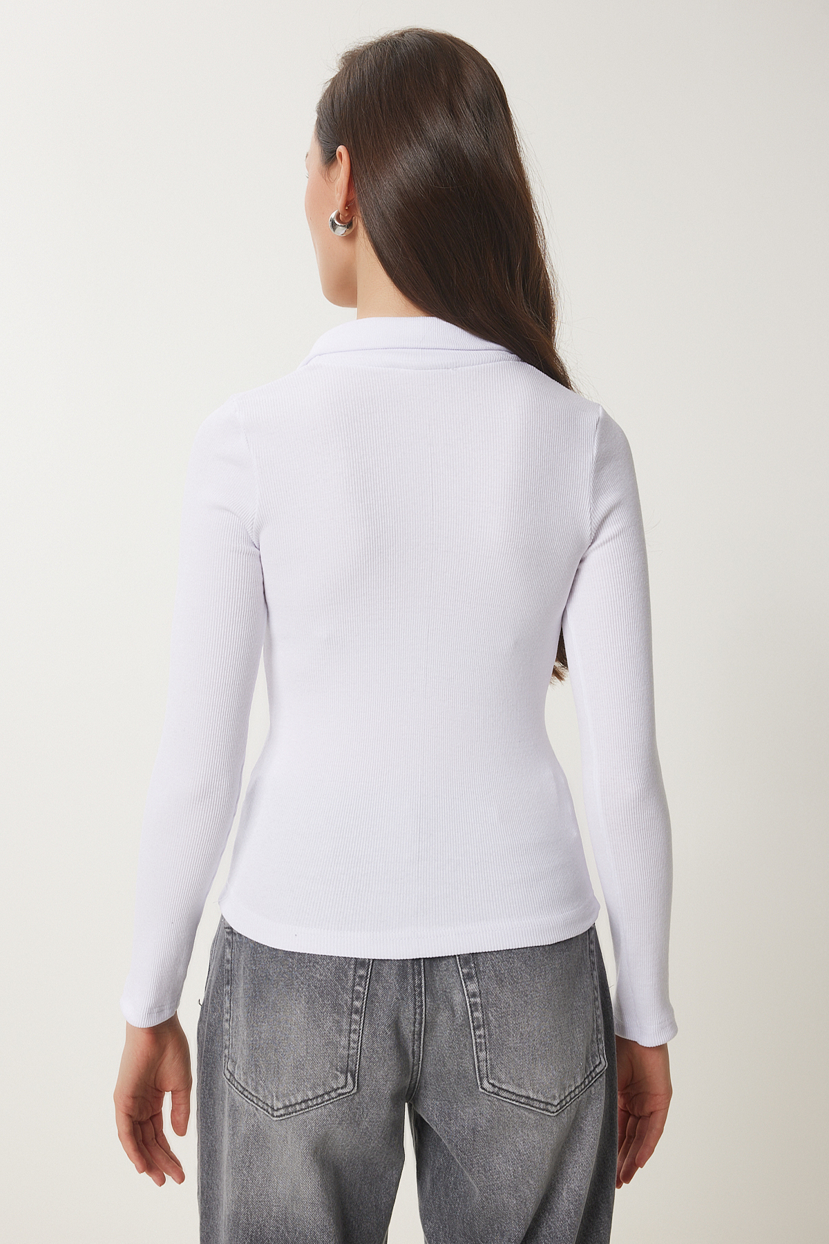 Happiness İstanbul Kadın Beyaz Polo Yaka Fitilli Örme Bluz GT00111 görsel 6