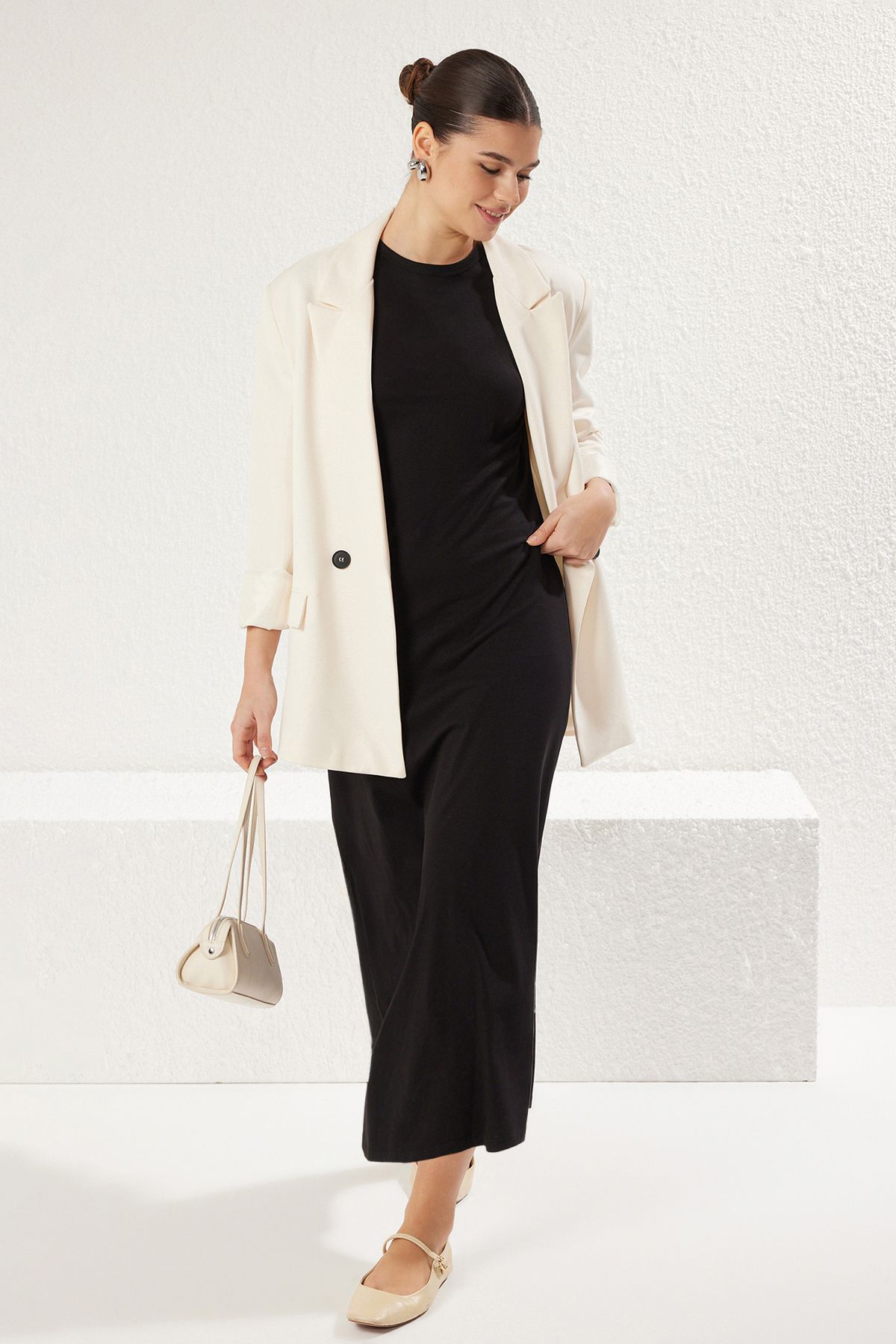 Trendyol Modest-Μαύρο-δερμάτινο κοντομάνικο πλεκτό φόρεμα εσωτερικά TCTSS25EB00075 3