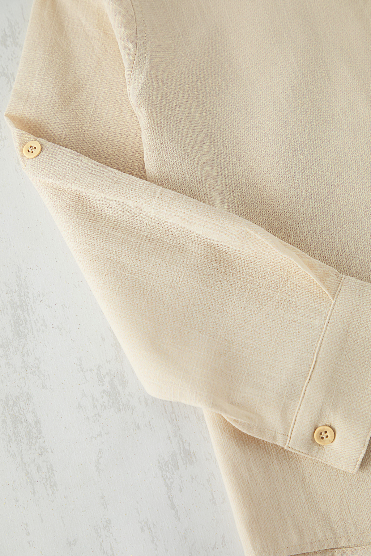 Trendyolmilla  Ekru Beli Lastikli Hakim Yaka Gömlek Dokuma Pantolon Erkek Çocuk Alt-Üst Takım TKDSS25AU00044 - Görsel 2