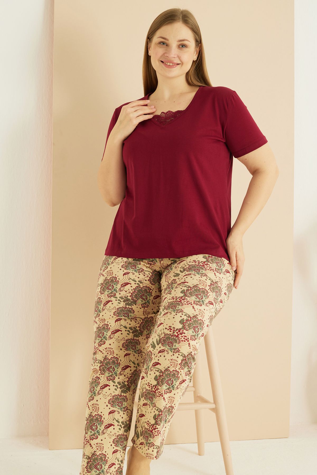 Siyah İnci-Burgundy Patterned Curve Plus Size Oversize Lace Detailed Cotton Pajama Set 25103715 1