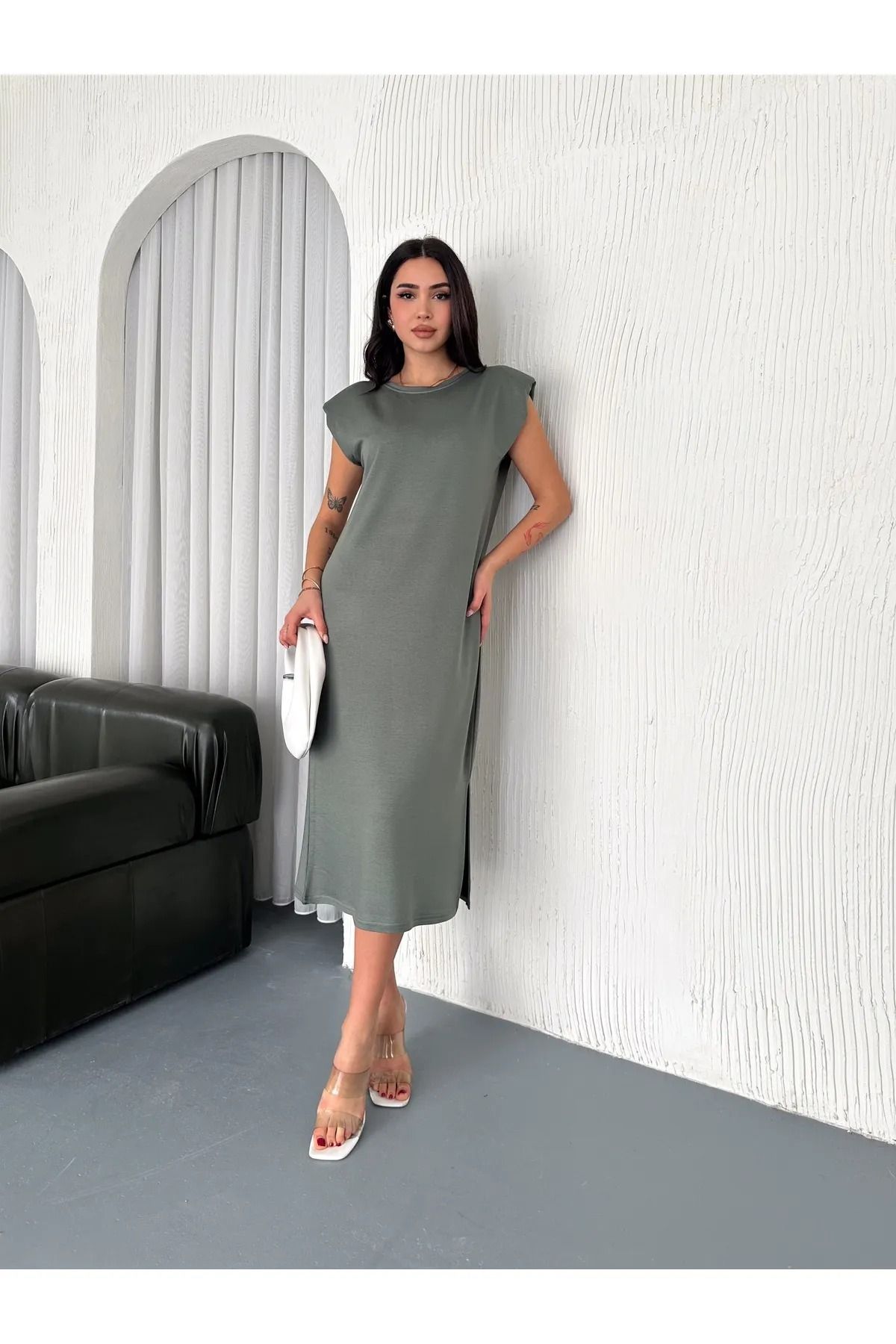 sportiness-Soft Texture Slit Padded Modal Fabric Midi Dress Texture 3