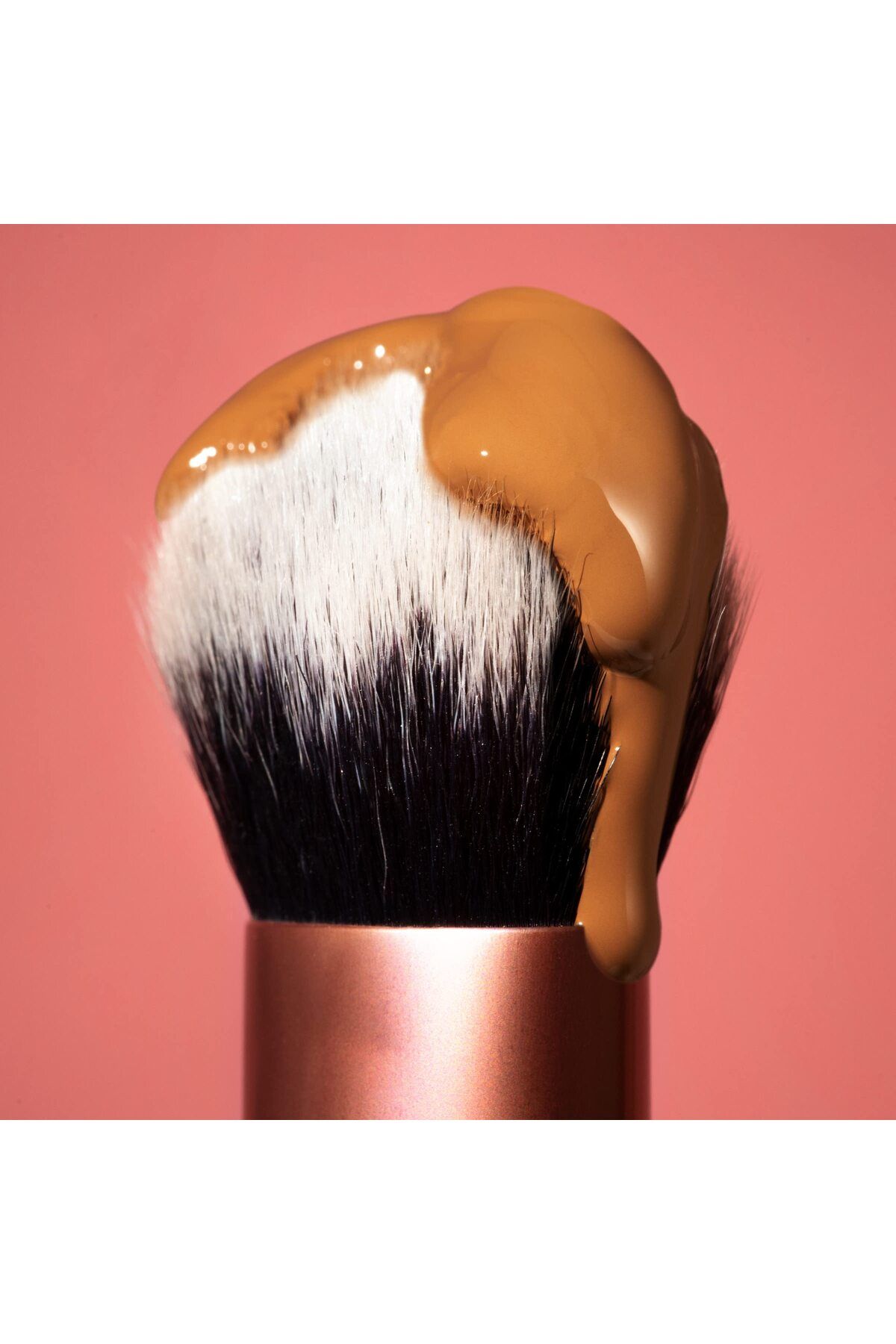 Real Techniques-Expert Face Foundation Brush, Dense Bristles for Streak-Free Buffing, Orange, 1 Count 4
