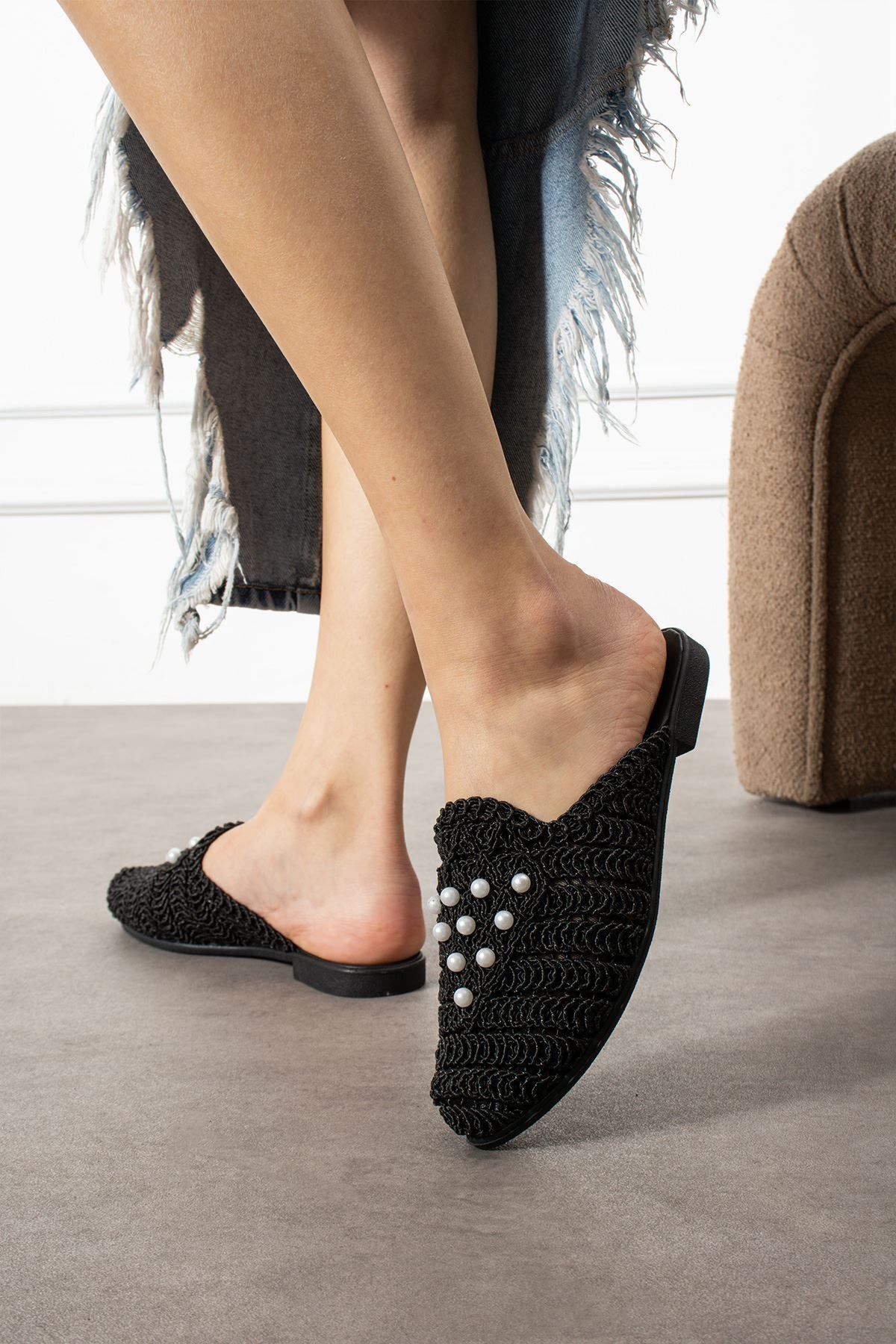 FUGA MODA-Black Triangle Array Pearl Knitted Knitwear Slippers 3