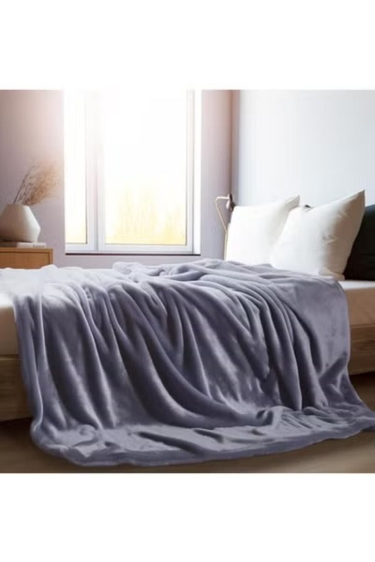 smart home-Light Velvet Blanket Lightweight Warm Blanket 1