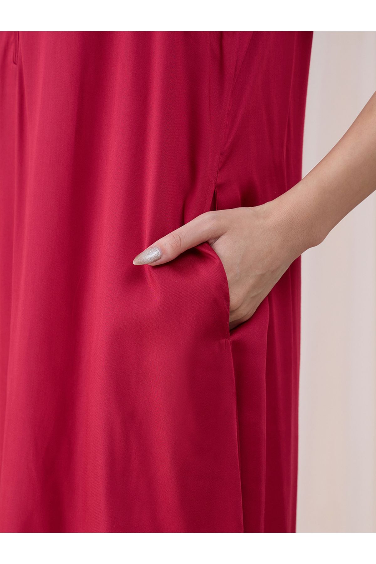 Femmella By Styli-كورتا طويلة بدون أكمام وياقة ماندرين مع بنطلون مستقيم 6