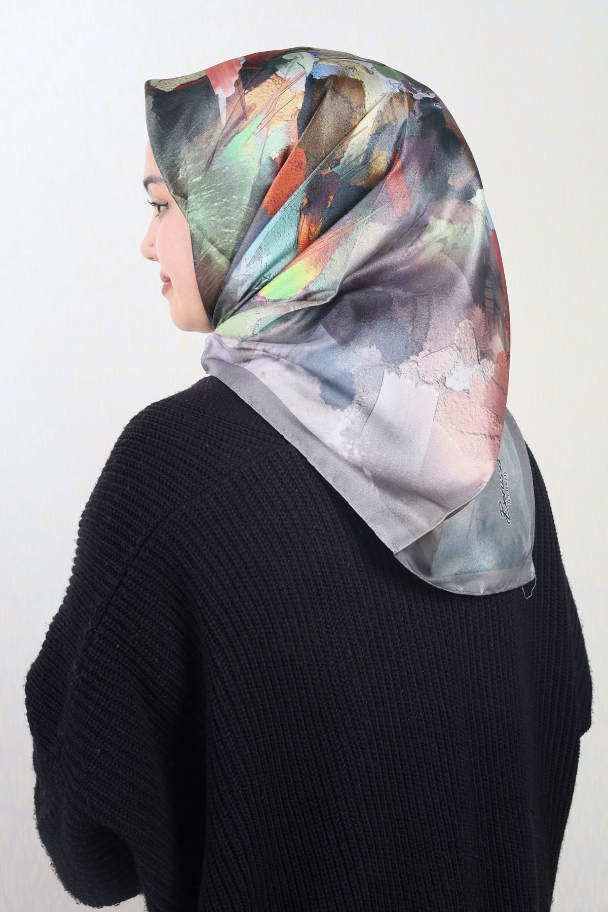 Berussa-Hybrid Patterned Crystal Scarf - Pattern-02 - Color-02 2