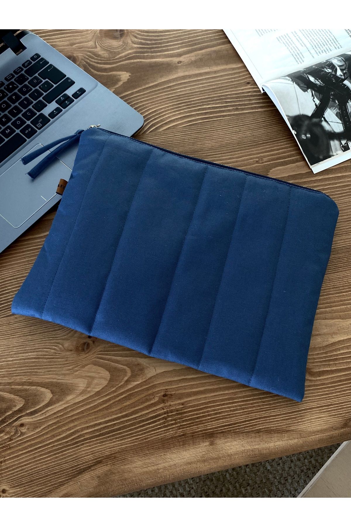 LUNAFEL-Thick Protected Indigo Computer Case - for Laptop MacBook Tablet iPad 1